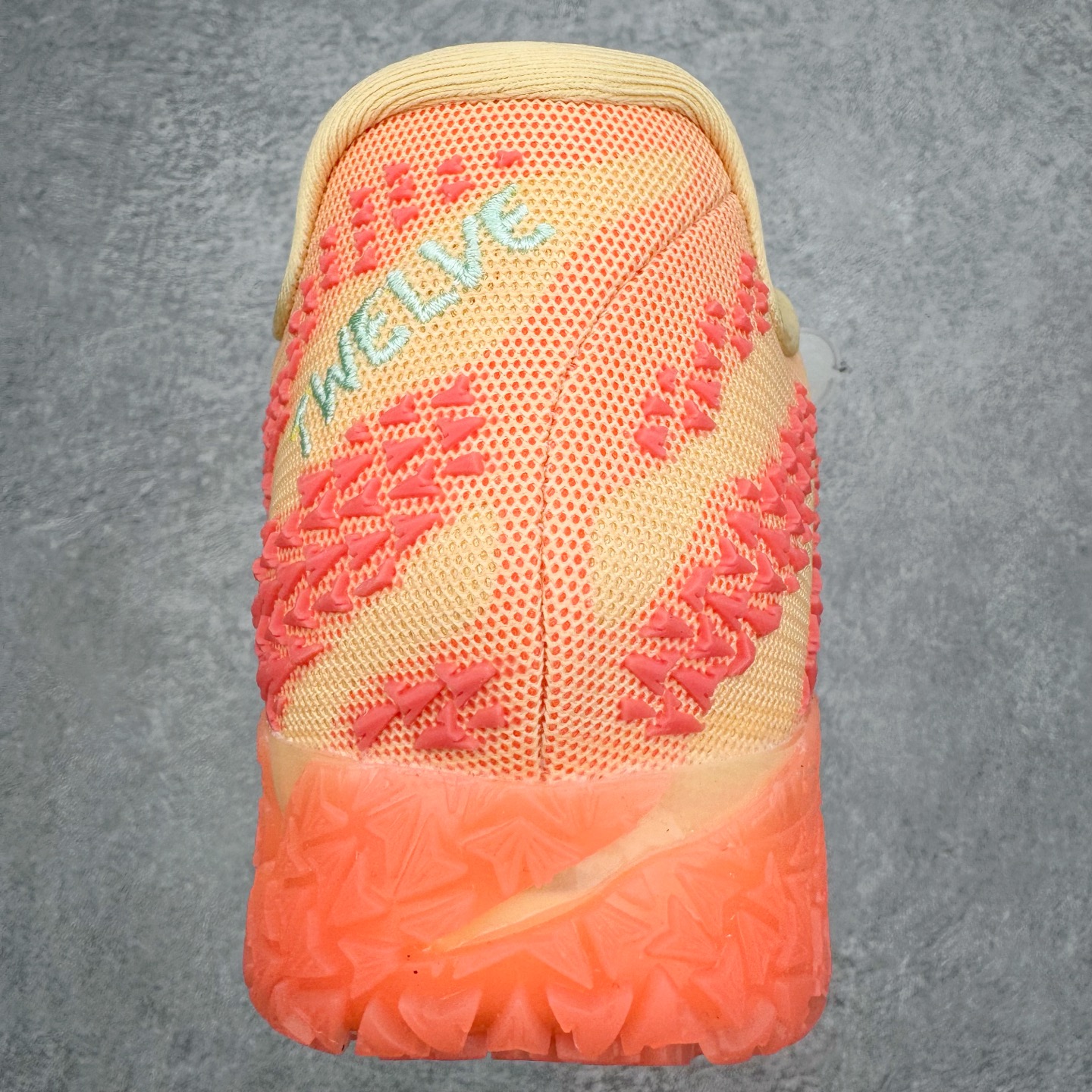 图片[8]-＃灭世/Max NK Ja 3 Scratch EP 莫兰特三代柔软舒适防滑耐磨透气支撑轻便低帮篮球鞋 橙红 HF2794-201 2024『压轴』后卫实战旗舰 圣枪腰王 重磅革新登场🌪 🔝历时5个月！全力打造 科比➕欧文系列 综合体 ！Pt实战体验天花板上限 再度提高🔝 ✅【顶配缓震】独家革新搭载 前掌5mm TURBO气垫 兼具贴地与缓震！（正品仅长方形小气垫）➕后掌大马蹄14mm厚 气垫 提高后掌缓震极限 （正品后掌无气垫） ✅【顶级抗扭】 搭载硬度65HC 发泡中底框架 ➕高强度中足抗扭片 革新升级 赛事级抗扭水平！独此一家 ✅【顶级支撑】鞋身侧向包裹 双层补强层 200斤以上选手 也可驾驭（正品仅一层）对比市场货品偷工减料 不可同日而语！ ✅气垫气压上脚即可感受！后掌鞋垫掀开可见气垫轮廓（谨防窜货） 鞋底止滑配方 无需磨合 原地起飞🛫 NK年度后卫旗舰 独家革新升级 『口碑源自专业 实力来源于专注』 真灭世纯原 切勿被市场仿冒吊牌挂羊头卖狗肉 尺码：39-46 正码正拍-选品中心