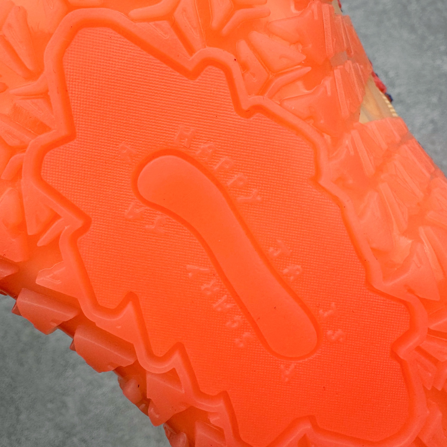 图片[11]-＃灭世/Max NK Ja 3 Scratch EP 莫兰特三代柔软舒适防滑耐磨透气支撑轻便低帮篮球鞋 橙红 HF2794-201 2024『压轴』后卫实战旗舰 圣枪腰王 重磅革新登场🌪 🔝历时5个月！全力打造 科比➕欧文系列 综合体 ！Pt实战体验天花板上限 再度提高🔝 ✅【顶配缓震】独家革新搭载 前掌5mm TURBO气垫 兼具贴地与缓震！（正品仅长方形小气垫）➕后掌大马蹄14mm厚 气垫 提高后掌缓震极限 （正品后掌无气垫） ✅【顶级抗扭】 搭载硬度65HC 发泡中底框架 ➕高强度中足抗扭片 革新升级 赛事级抗扭水平！独此一家 ✅【顶级支撑】鞋身侧向包裹 双层补强层 200斤以上选手 也可驾驭（正品仅一层）对比市场货品偷工减料 不可同日而语！ ✅气垫气压上脚即可感受！后掌鞋垫掀开可见气垫轮廓（谨防窜货） 鞋底止滑配方 无需磨合 原地起飞🛫 NK年度后卫旗舰 独家革新升级 『口碑源自专业 实力来源于专注』 真灭世纯原 切勿被市场仿冒吊牌挂羊头卖狗肉 尺码：39-46 正码正拍-选品中心