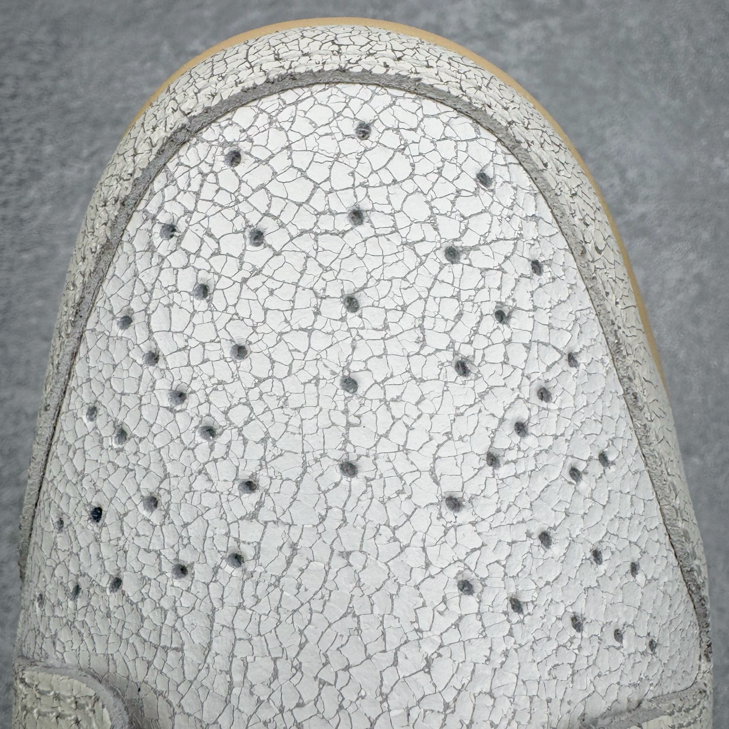 图片[16]-＃YC纯原 Stranger Things x NK Dunk Low SP舒适百搭 低帮 板鞋 男女同款 联名灰蓝色 IH6766-001 实力大厂出品 新配色陆续开发 利润个位数只为口碑 全套原纸板楦头开发 确保原汁原味 完美呈现DUNK版型 一比一鞋头弧度高度鞋身弧度 此版本只针对中端市场 皮料材质有所更替 其他数据细节工艺流程均保持一致 绝不口嗨 细节品控鞋型随意对比 独家私模官方第六代原厂航空铝磨具打磨大底 鞋头坡度极致还原 无解鞋型 原盒原配 圈内天花板工艺 原厂玻璃冲刀 超高清洁度 全鞋零毛边皮料切割 原厂中底布点胶 中底布拉帮走线遵循公司 尺码：36 36.5 37.5 38 38.5 39 40 40.5 41 42 42.5 43 44 44.5 45 46-选品中心