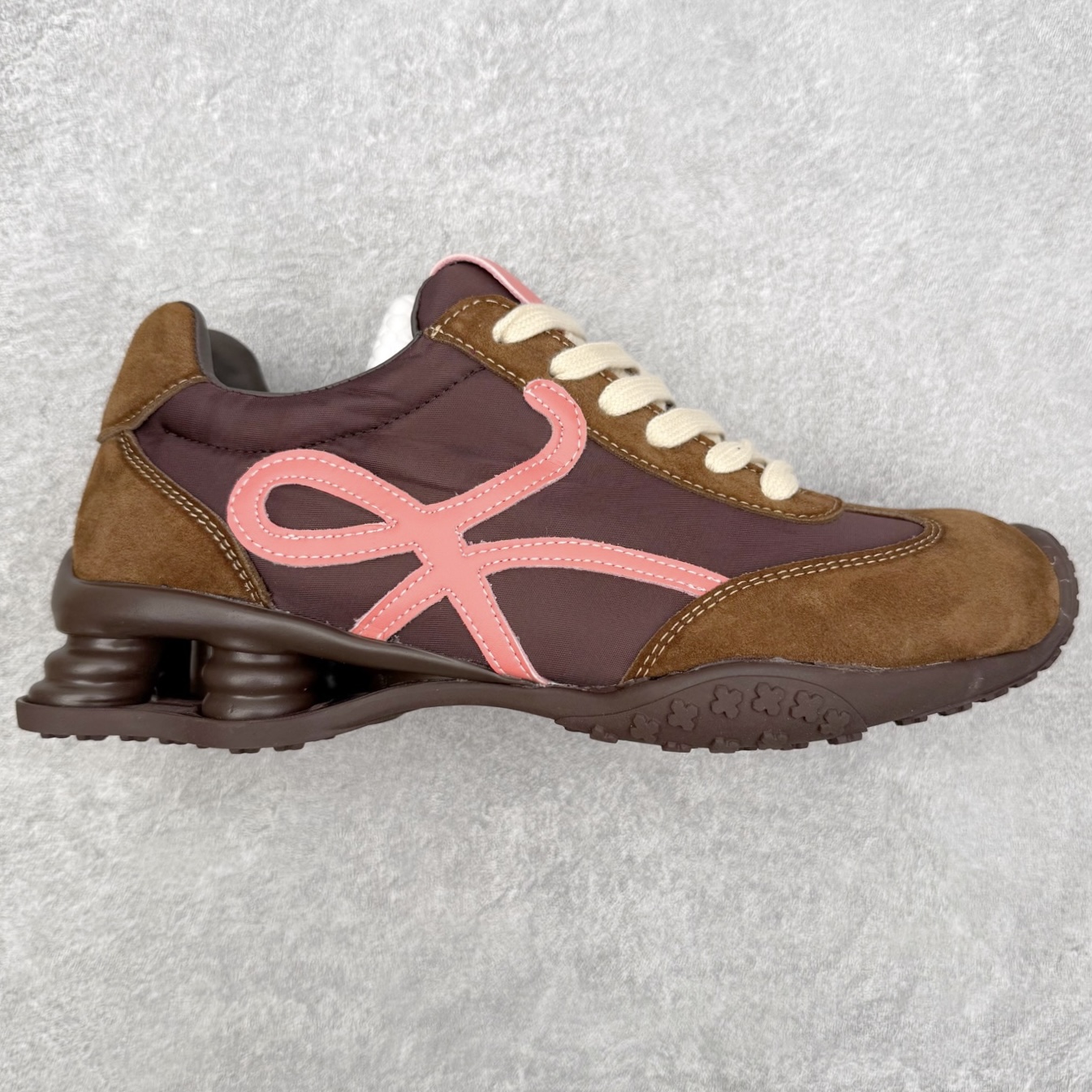 GG-CC赵露思2025新款厚底增高休闲运动老爹鞋系列 广东大厂出品 7CM厚底增高 星河粒子 银白粉色 银角大王 完美细节 25ss春季新款厚底增高 大长腿 时髦look轻松定格 不费力展现率性氛围 高档银盒 酷帅机能风不规则设计大底 拼色造型设计 轻便舒适百搭 GGCC银白配色好温柔 三层组合月牙底 柔软有弹性的月牙底和增加舒适度显腿长的7cm增高 长时间走路和站立都不累脚舒适度和少女感 厚底增高 不管怎么搭都好看~尺码：35 36 37 38 39 40-选品中心