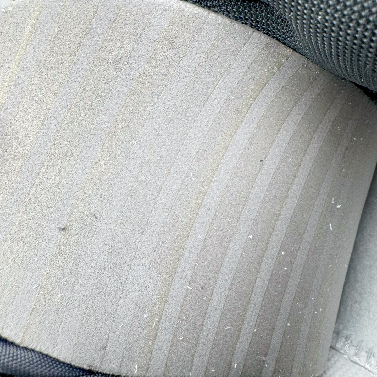 图片[18]-＃YC纯原 NK Dunk Low SE 85 双钩复古休闲板鞋 白黑 HV1800-101 实力大厂出品 新配色陆续开发 利润个位数只为口碑 全套原纸板楦头开发 确保原汁原味 完美呈现DUNK版型 一比一鞋头弧度高度鞋身弧度 此版本只针对中端市场 皮料材质有所更替 其他数据细节工艺流程均保持一致 绝不口嗨 细节品控鞋型随意对比 独家私模官方第六代原厂航空铝磨具打磨大底 鞋头坡度极致还原 无解鞋型 原盒原配 圈内天花板工艺 原厂玻璃冲刀 超高清洁度 全鞋零毛边皮料切割 原厂中底布点胶 中底布拉帮走线遵循公司 尺码：36 36.5 37.5 38 38.5 39 40 40.5 41 42 42.5 43 44 44.5 45 46-选品中心