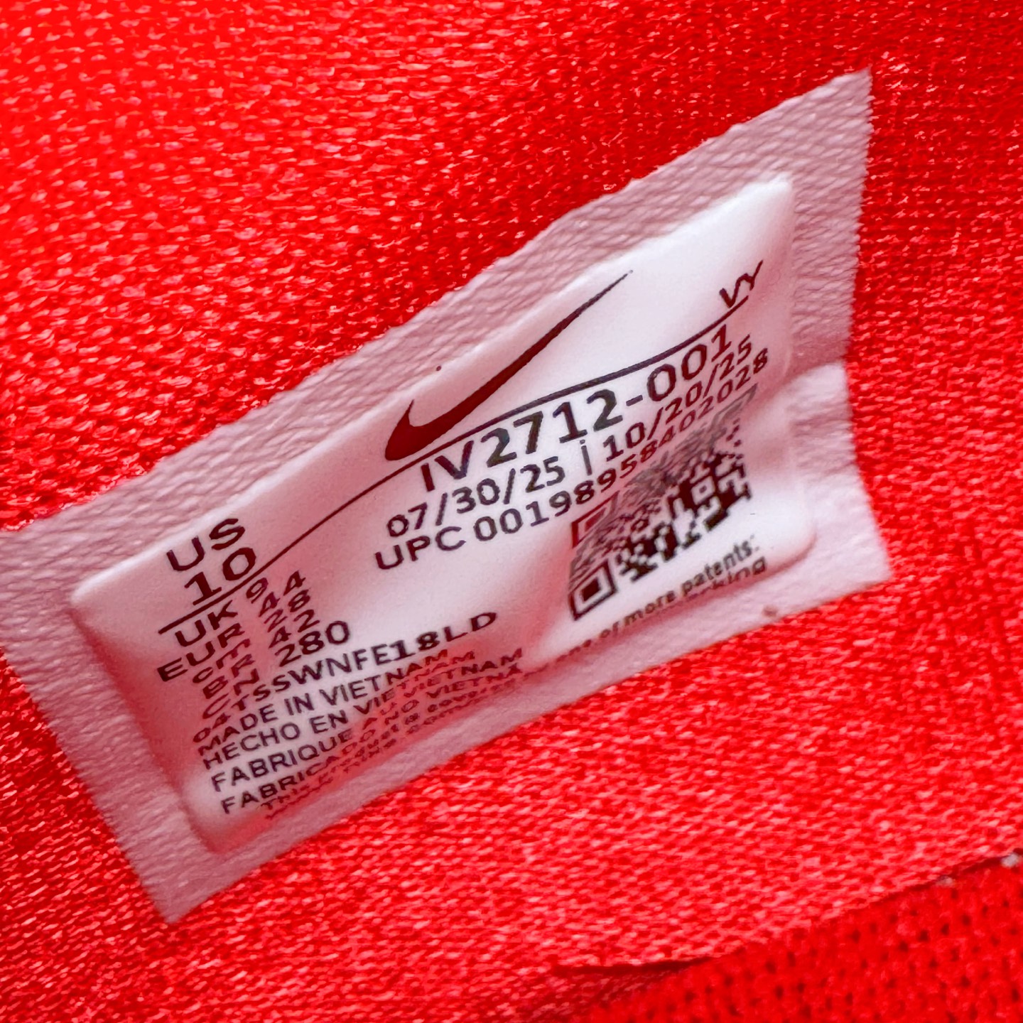 图片[20]-＃S2纯原 Caitlin Clark x NK Zoom Kobe ZK5 科比5代 克拉克森联名 银红 IV2712-001 Zoom Turbo气垫➕后掌EVA缓震 实战配置直接拉满 原楦纸板开发 鞋身流线型、后跟塑形 区分土肥圆 原档数据3D打印 鞋面细节匹配原版 全身鞋材卡料色独家定制 唯一正确喷漆SWOOSH NK专利Flyknit飞线科技，给予鞋身足够抗扭矩力 真实底模最大48.5 实战利器 专供海外市场 尺码：40 40.5 41 42 42.5 43 44 44.5 45 46 47.5 48.5 （脚宽、脚胖 建议买大半码）-选品中心