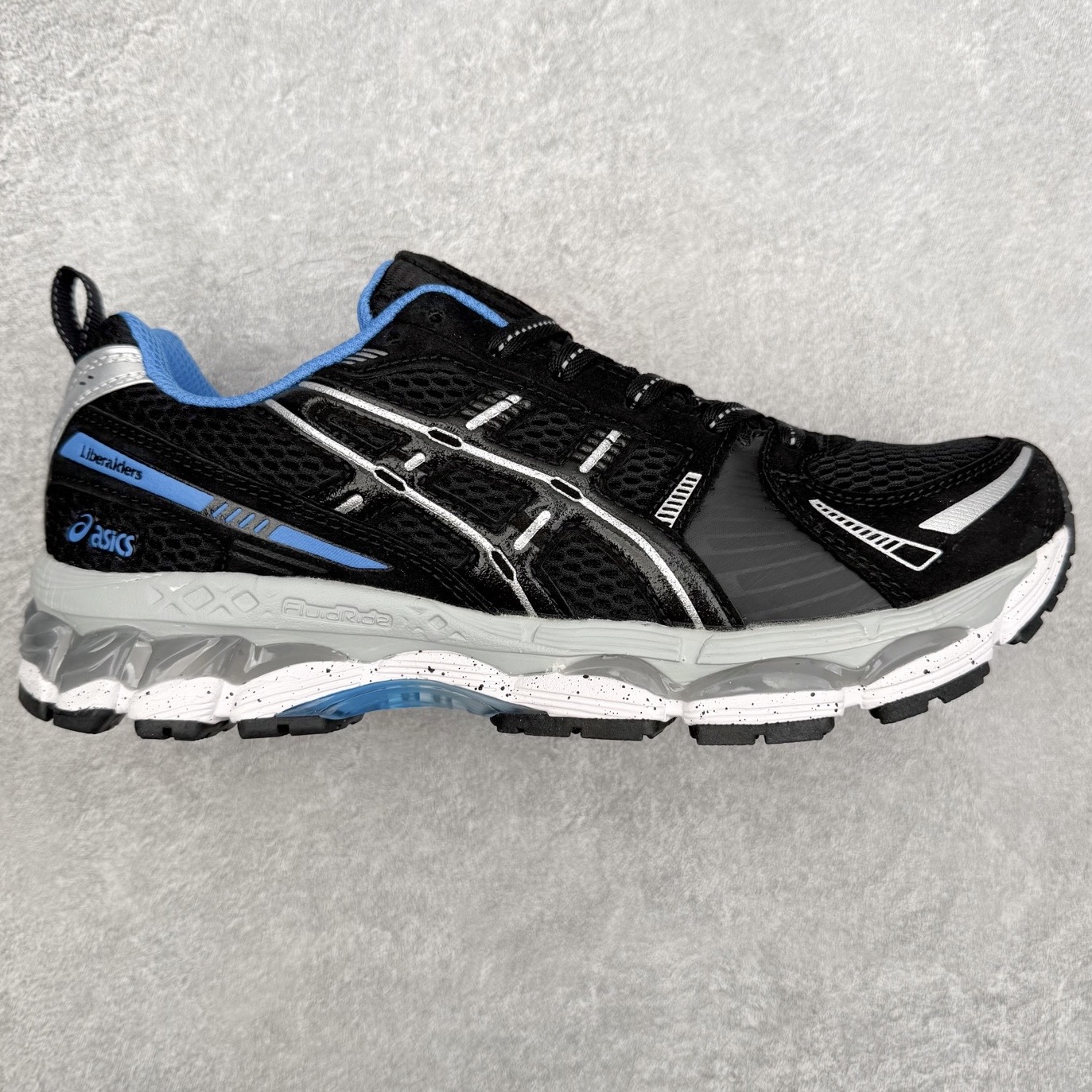 Asics Gel Kayano 12.1 亚瑟士卡亚诺12.1代系列低帮轻量缓震休闲运动跑步鞋 采用环保太空合成革配合透气网眼布鞋面材质 中底3D可视GEL缓震胶效果 升级EVA全新缓震中底部位科技组合耐磨橡胶外底片 尺码：36 37 37.5 38 39 39.5 40.5 41.5 42 42.5 43.5 44 44.5 45-选品中心