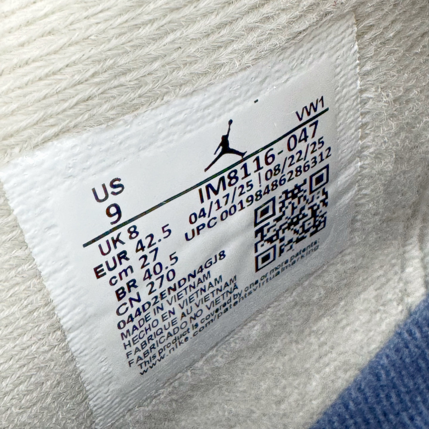 图片[12]-＃K版纯原 Air Jordan AJ4 Somos Eternos 墨西哥亡灵节主题 IM8116-047 全新升级改良 原鞋原楦原纸板同源开发 完美呈现乔4的版型 内侧正确双色网格 还原细节 原厂皮料 正确气垫颜色 正确网格工艺 正确拉帮工艺 全鞋原装材料制作 原档案原模具打造 支持全方位与正品对比 尺码：36 36.5 37.5 38 38.5 39 40 40.5 41 42 42.5 43 44 44.5 45 46 47.5-选品中心