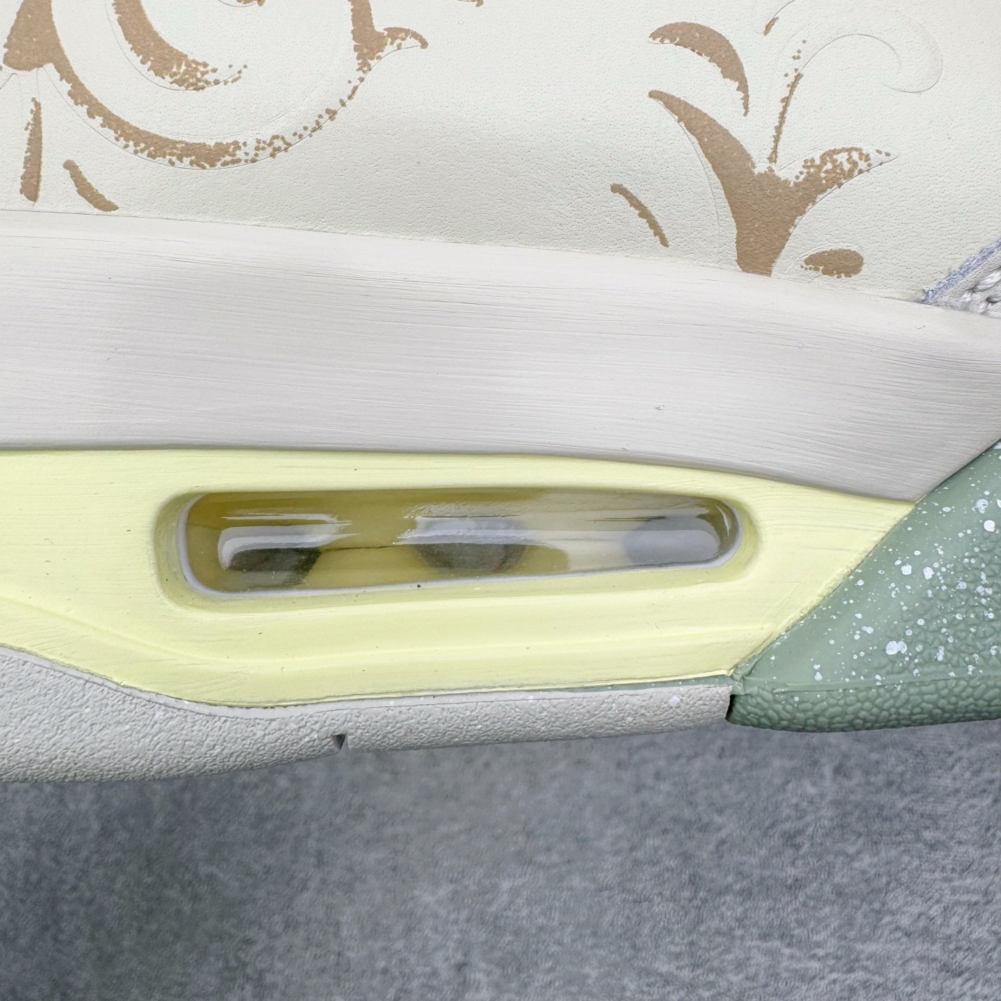 图片[16]-＃K版纯原 Air Jordan AJ4 Somos Eternos 墨西哥亡灵节主题 IM8116-047 全新升级改良 原鞋原楦原纸板同源开发 完美呈现乔4的版型 内侧正确双色网格 还原细节 原厂皮料 正确气垫颜色 正确网格工艺 正确拉帮工艺 全鞋原装材料制作 原档案原模具打造 支持全方位与正品对比 尺码：36 36.5 37.5 38 38.5 39 40 40.5 41 42 42.5 43 44 44.5 45 46 47.5-选品中心