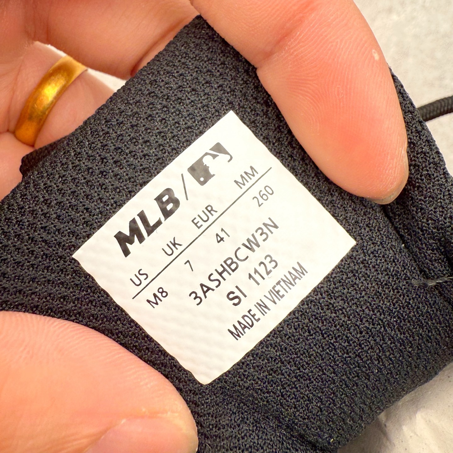 图片[14]-＃纯原福利 MLB BigBall Chunky纽约洋基队增高复古风印花老爹鞋 MLB是韩国F&F旗下潮流服装品牌 拥有150年历史的经典传统 是街头文化和国际生活方式的领导者 MLB拥有包括男装、女装、童装、配饰在内的全品类服饰 提供覆盖各性别、各年龄层、From Head to Toe的穿搭装备 其产品结合了韩国的时尚造型与质感 展现了运动服饰也可以兼具时尚潮流的风格 在产品设计上 MLB不仅融合了美国职业棒球大联盟的各当家球队 更结合了棒球运动中的各个元素 复古风范自信控场 复古鞋型率先勾描独特的自我态度 在经典线条与时尚元素的精彩交织下刷新街头复古运动风潮 质感十足兼备卓越的舒适透气性能迎合夏日追求的自在脚感。尺码：36 36.5 37.5 38 38.5 39 40 40.5 41 42 42.5 43 44 44.5 45-选品中心