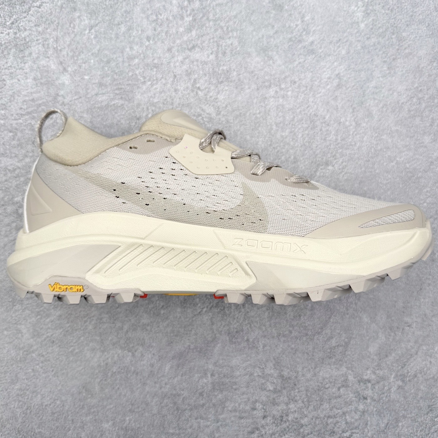 图片[7]-NK ACG ZEGAMA TRAIL 6 网面透气跑步鞋 兼顾迅疾外观和稳固脚感 后跟覆面和中足动态支撑巧妙融合 缔造稳定顺畅的迈步体验 采用密度更高的材料而且去除了前一代中操作的支撑 撑条设计 尺码：39 40 40.5 41 42 42.5 43 44 45-选品中心