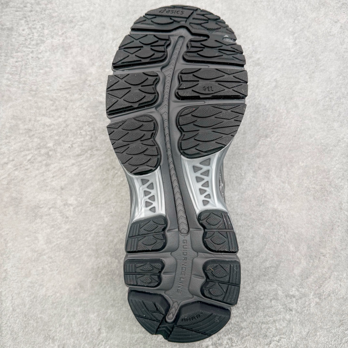 图片[9]-＃ZC总裁 Asics Gel Kayano 12.1 亚瑟士卡亚诺12.1代系列低帮轻量缓震休闲运动跑步鞋 采用环保太空合成革配合透气网眼布鞋面材质 中底3D可视GEL缓震胶效果 升级EVA全新缓震中底部位科技组合耐磨橡胶外底片 尺码：36 37 37.5 38 39 39.5 40.5 41.5 42 42.5 43.5 44 44.5 45 46-选品中心