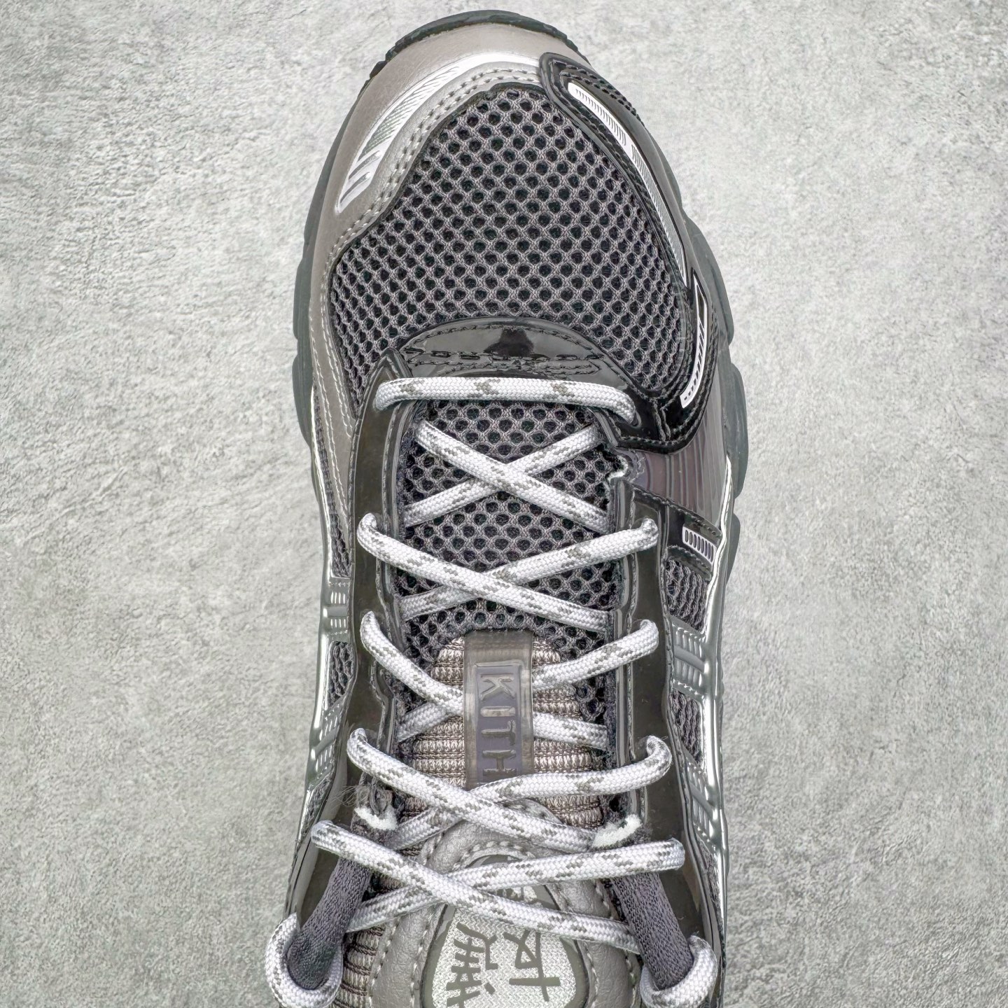 图片[4]-＃ZC总裁 Asics Gel Kayano 12.1 亚瑟士卡亚诺12.1代系列低帮轻量缓震休闲运动跑步鞋 采用环保太空合成革配合透气网眼布鞋面材质 中底3D可视GEL缓震胶效果 升级EVA全新缓震中底部位科技组合耐磨橡胶外底片 尺码：36 37 37.5 38 39 39.5 40.5 41.5 42 42.5 43.5 44 44.5 45 46-选品中心