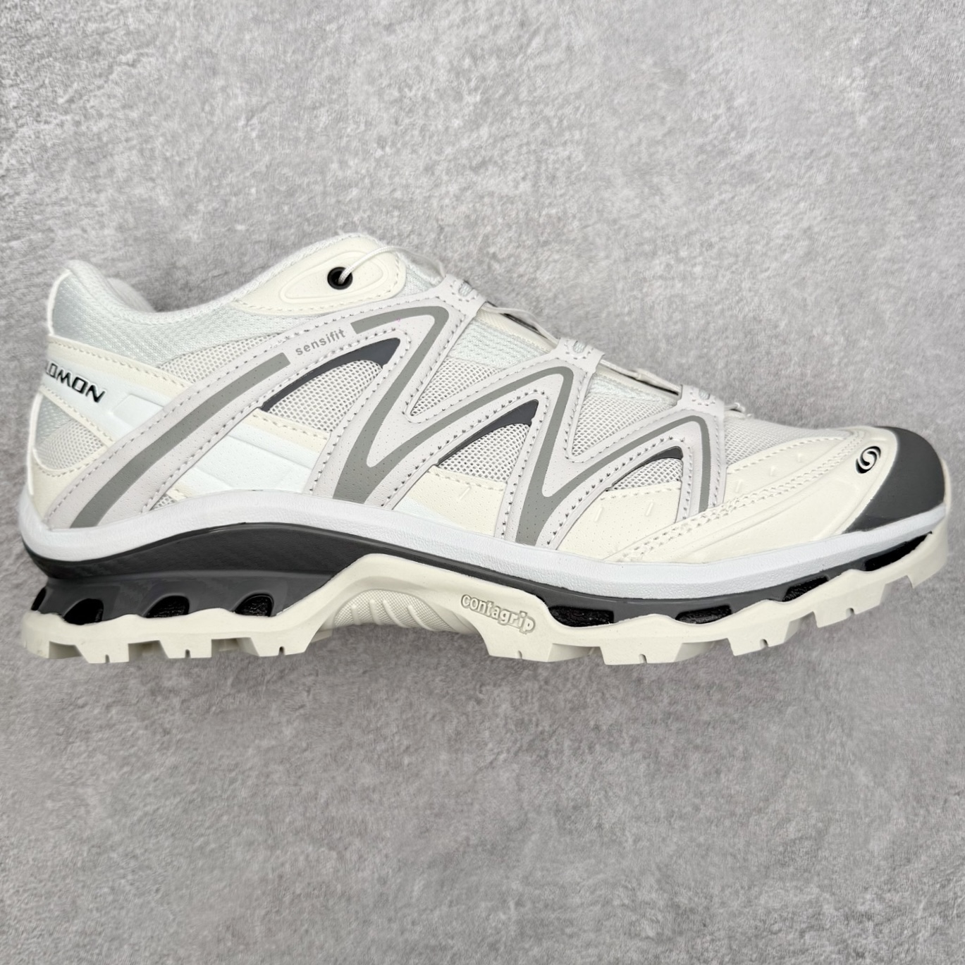 图片[12]-＃绿X/GX Salomon XT-QUEST ADV 萨洛蒙潮流越野机能户外功能鞋 纯原外贸平台特供订单 耗时半年巨作 全套原纸板楦头开发 原厂特供网布配套加持 确保原汁原味 完美呈现版型 原档数据独家私模五层组合大底 男女鞋同步官方开发至46.5 原装Ortholite轻量化鞋垫 中底布带钢印编号 原厂TPU锁扣 进口港宝加持 后跟自然饱满 还原公司包裹性 基于 SALOMON 初代 XT 鞋身造型并搭载 4D ADVANCED CHASSIS™ 大底打造而成 为这款 XT-QUEST 带来了多项足部控制与保护等功能性 如在运动过程中控制左右晃动的过程而提高稳定性、改善长途越野过程中足中到足尖的过渡、提高感知岩石的精确度以抵抗尖锐物体对脚底的伤害以及采用动态缓冲来增强穿着舒适感 从而减轻疲劳感 使 XT-QUEST 成为一双舒适且安全的户外之履 尺码：36 36.5 37.5 38 38.5 39 40 40.5 41 42 42.5 43 44 44.5 45 46 46.5-选品中心