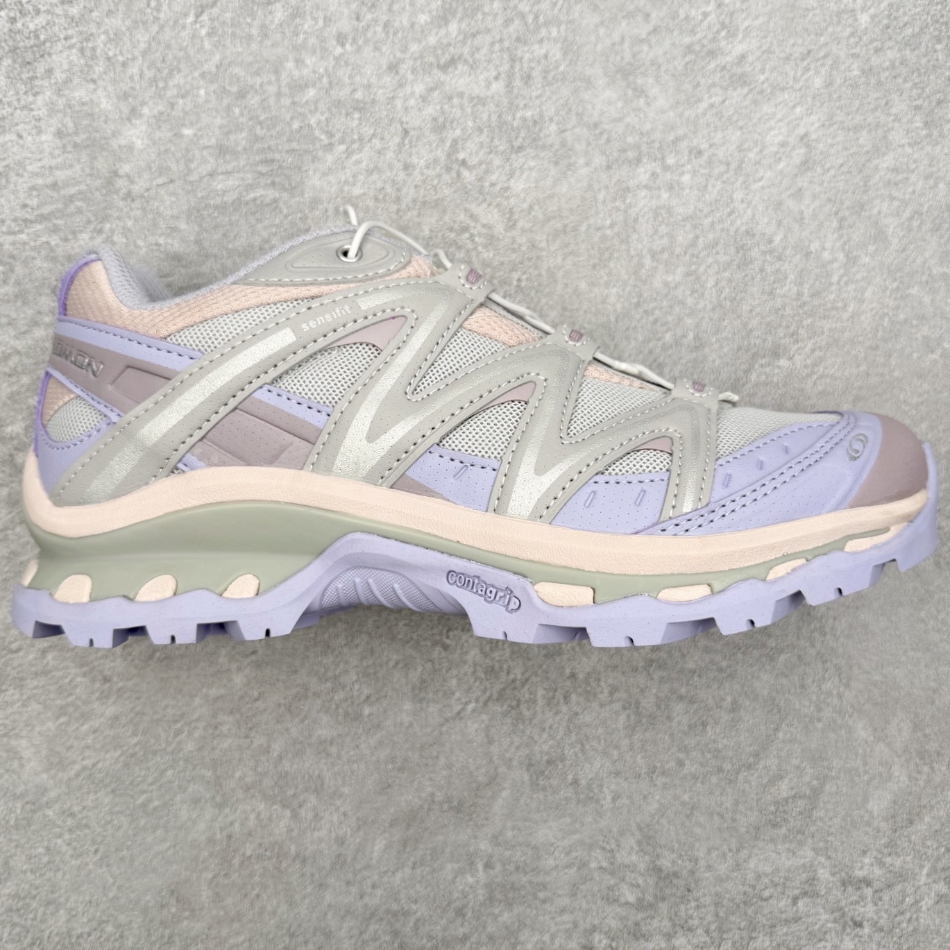 图片[9]-＃绿X/GX Salomon XT-QUEST ADV 萨洛蒙潮流越野机能户外功能鞋 纯原外贸平台特供订单 耗时半年巨作 全套原纸板楦头开发 原厂特供网布配套加持 确保原汁原味 完美呈现版型 原档数据独家私模五层组合大底 男女鞋同步官方开发至46.5 原装Ortholite轻量化鞋垫 中底布带钢印编号 原厂TPU锁扣 进口港宝加持 后跟自然饱满 还原公司包裹性 基于 SALOMON 初代 XT 鞋身造型并搭载 4D ADVANCED CHASSIS™ 大底打造而成 为这款 XT-QUEST 带来了多项足部控制与保护等功能性 如在运动过程中控制左右晃动的过程而提高稳定性、改善长途越野过程中足中到足尖的过渡、提高感知岩石的精确度以抵抗尖锐物体对脚底的伤害以及采用动态缓冲来增强穿着舒适感 从而减轻疲劳感 使 XT-QUEST 成为一双舒适且安全的户外之履 尺码：36 36.5 37.5 38 38.5 39 40 40.5 41 42 42.5 43 44 44.5 45 46 46.5-选品中心