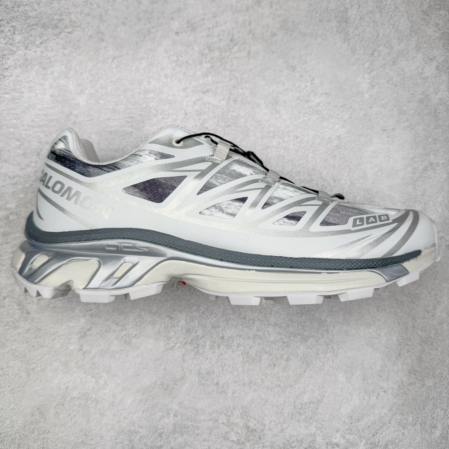 图片[9]-＃绿X/GX Salomon XT-QUEST ADV 萨洛蒙潮流越野机能户外功能鞋 纯原外贸平台特供订单 耗时半年巨作 全套原纸板楦头开发 原厂特供网布配套加持 确保原汁原味 完美呈现版型 原档数据独家私模五层组合大底 男女鞋同步官方开发至46.5 原装Ortholite轻量化鞋垫 中底布带钢印编号 原厂TPU锁扣 进口港宝加持 后跟自然饱满 还原公司包裹性 基于 SALOMON 初代 XT 鞋身造型并搭载 4D ADVANCED CHASSIS™ 大底打造而成 为这款 XT-QUEST 带来了多项足部控制与保护等功能性 如在运动过程中控制左右晃动的过程而提高稳定性、改善长途越野过程中足中到足尖的过渡、提高感知岩石的精确度以抵抗尖锐物体对脚底的伤害以及采用动态缓冲来增强穿着舒适感 从而减轻疲劳感 使 XT-QUEST 成为一双舒适且安全的户外之履 尺码：36 36.5 37.5 38 38.5 39 40 40.5 41 42 42.5 43 44 44.5 45 46 46.5-选品中心