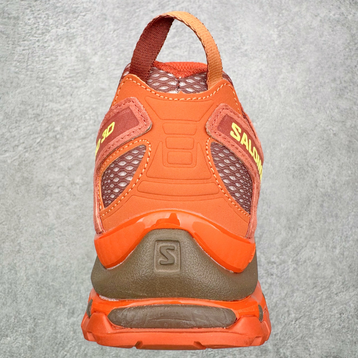 图片[8]-＃C版 SALOMON XA Pro 3D ADV 萨洛蒙潮流越野机能户外功能鞋 CNY马年限定 红棕 纯原外贸平台特供订单 耗时半年巨作 全套原纸板楦头开发 原厂特供网布配套加持 确保原汁原味 完美呈现版型 原档数据独家私模五层组合大底 原装Ortholite轻量化鞋垫 中底布带钢印编号 原厂TPU锁扣 进口港宝加持 后跟自然饱满 还原公司包裹性 鞋面采用SENSIFT贴合技术 全方位贴合包裹脚型 鞋跟部鞋底牵引设计 提供强大的抓地性能 更适应野外崎岖不平的道路 其3D ADVANCED CHASSIS底盘 材料轻量大化 钉齿设计更具稳定性 防护性 鞋底易磨损区运用CONTAGRIP高耐磨材料 应对城市硬质路面长距离跑考验 尺码：36 36.5 37.5 38 38.5 39 40 40.5 41 42 42.5 43 44 44.5 45-选品中心