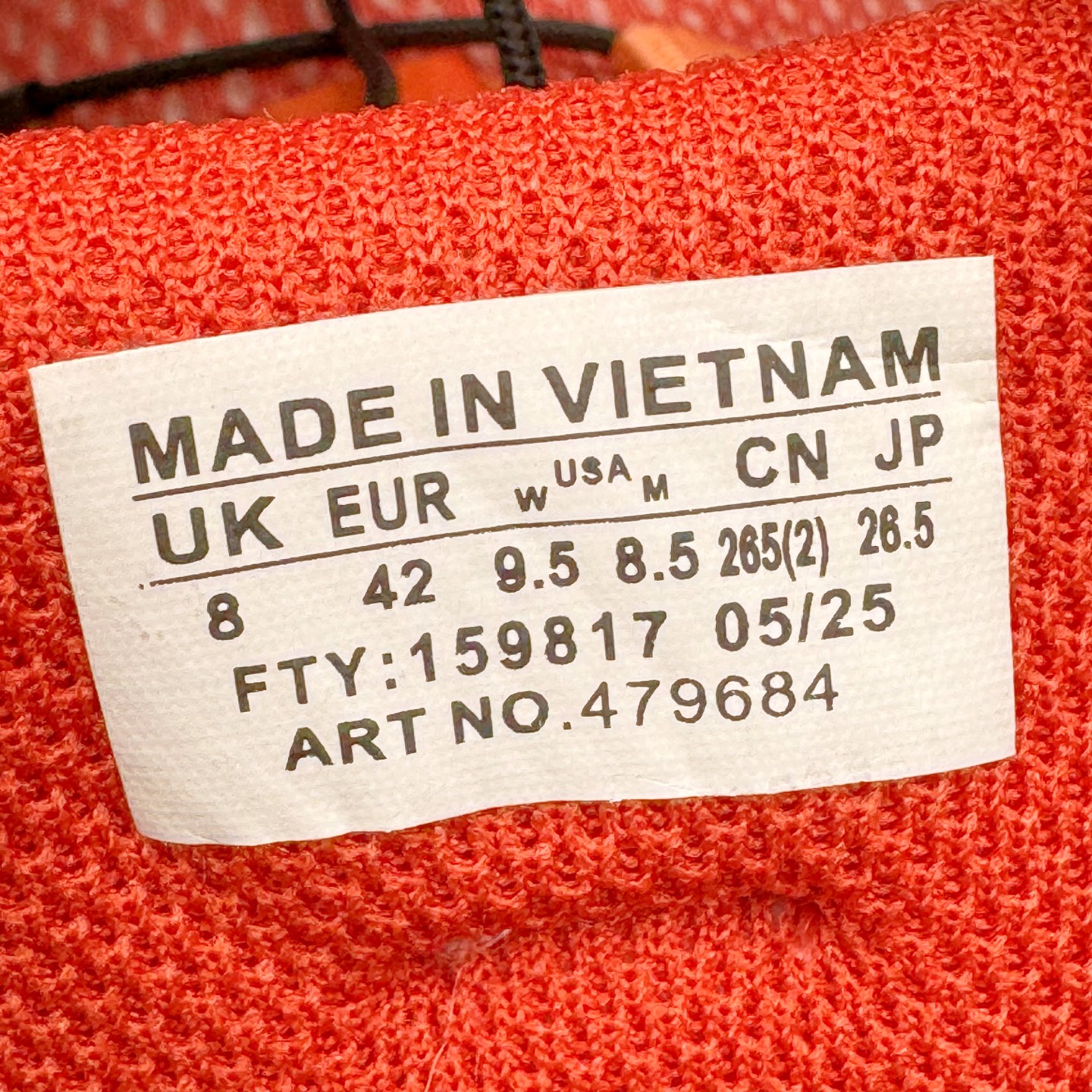 图片[11]-＃C版 SALOMON XA Pro 3D ADV 萨洛蒙潮流越野机能户外功能鞋 CNY马年限定 红棕 纯原外贸平台特供订单 耗时半年巨作 全套原纸板楦头开发 原厂特供网布配套加持 确保原汁原味 完美呈现版型 原档数据独家私模五层组合大底 原装Ortholite轻量化鞋垫 中底布带钢印编号 原厂TPU锁扣 进口港宝加持 后跟自然饱满 还原公司包裹性 鞋面采用SENSIFT贴合技术 全方位贴合包裹脚型 鞋跟部鞋底牵引设计 提供强大的抓地性能 更适应野外崎岖不平的道路 其3D ADVANCED CHASSIS底盘 材料轻量大化 钉齿设计更具稳定性 防护性 鞋底易磨损区运用CONTAGRIP高耐磨材料 应对城市硬质路面长距离跑考验 尺码：36 36.5 37.5 38 38.5 39 40 40.5 41 42 42.5 43 44 44.5 45-选品中心