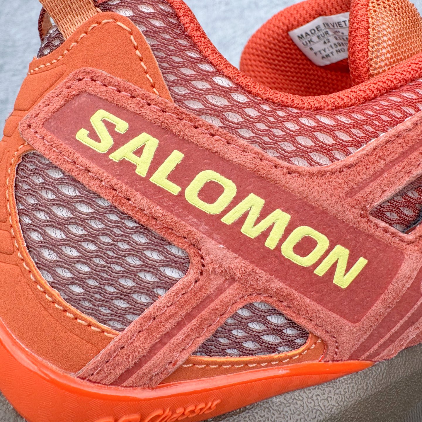 图片[19]-＃C版 SALOMON XA Pro 3D ADV 萨洛蒙潮流越野机能户外功能鞋 CNY马年限定 红棕 纯原外贸平台特供订单 耗时半年巨作 全套原纸板楦头开发 原厂特供网布配套加持 确保原汁原味 完美呈现版型 原档数据独家私模五层组合大底 原装Ortholite轻量化鞋垫 中底布带钢印编号 原厂TPU锁扣 进口港宝加持 后跟自然饱满 还原公司包裹性 鞋面采用SENSIFT贴合技术 全方位贴合包裹脚型 鞋跟部鞋底牵引设计 提供强大的抓地性能 更适应野外崎岖不平的道路 其3D ADVANCED CHASSIS底盘 材料轻量大化 钉齿设计更具稳定性 防护性 鞋底易磨损区运用CONTAGRIP高耐磨材料 应对城市硬质路面长距离跑考验 尺码：36 36.5 37.5 38 38.5 39 40 40.5 41 42 42.5 43 44 44.5 45-选品中心