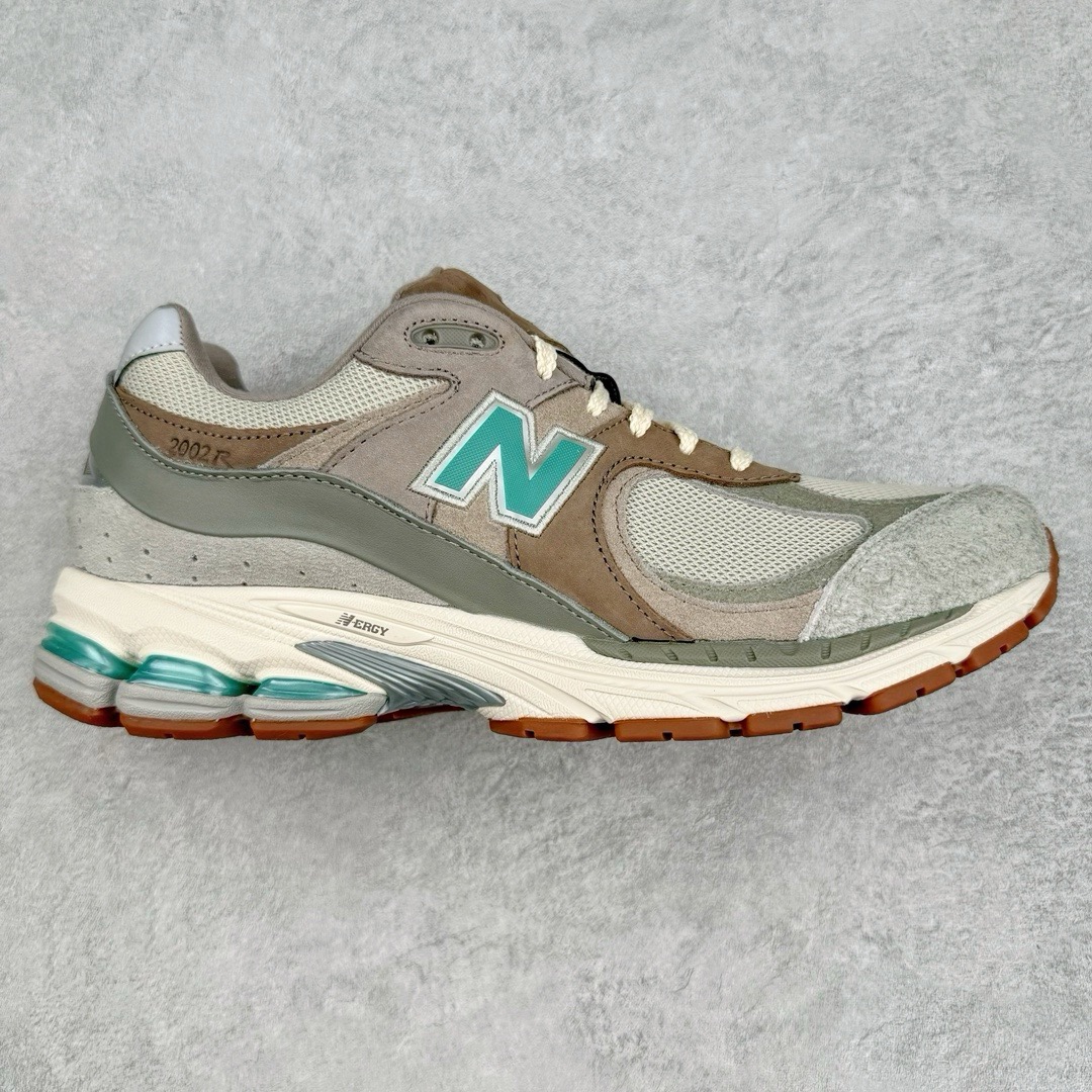 图片[9]-＃M纯原福利 New Balance M2002R NB新百伦潮流复古织物皮革减震防滑耐磨轻便低帮跑步鞋 原档数据独立私模大底 唯一正确六层组合大底 RB前软后硬 百分百还原原鞋脚感 基于市场现有版本全新升级调整 NB市场最强产物 全网最全配色加持 全套原楦原纸板原厂数据开发 全鞋电脑针车加持 原厂网布 原装进口头层翻毛皮料正确绒感卡色 正确中底拉帮中底网布细节 一比一手工擦旧效果 冲裁组合 匠心打造 耗时两个月开发完成 工艺极其复杂难度可想而知 高端零售专供产物 尺码：36 37 37.5 38 38.5 39.5 40 40.5 41.5 42 42.5 43 44 44.5 45 45.5 46.5 47-选品中心