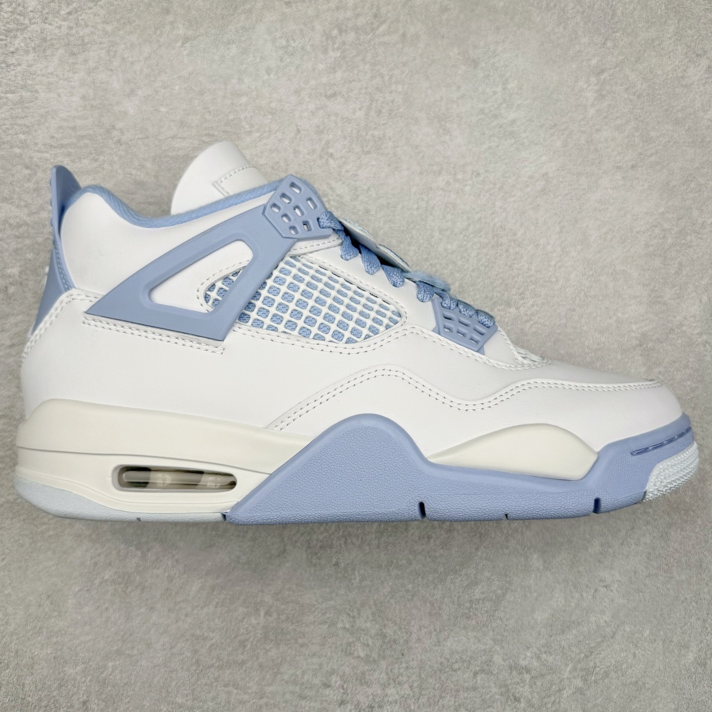 图片[2]-＃KZ神版福利回馈 Air Jordan AJ4 Retro 独家外贸特供尺码含 45.5 49.5 50.5 国内外口碑最好最推荐的产品 市场中端王者 亲自操刀耗时半年巨作 全套原纸板楦头开发 确保原汁原味 完美呈现四代版型 一比一鞋头弧度高度鞋身弧度 此版本只针对中端市场 皮料材质有所更替 其他数据细节工艺流程均保持一致 绝不口嗨 细节品控鞋型随意秒杀市面3XX 4XX 原厂TPU网格鞋带扣 正确内里网布 菱角分明不变形无多余毛边 柔软性质感一致于原鞋 市场唯一原厂鞋扣模具 背面可见隐藏注塑口 原厂织唛标 原厂飞人电绣工艺 尾指中部跳三针 独家绑鞋带手法 印刷中底布 四线拉帮 米色美纹纸贴合固定 进口港宝加持 后跟自然饱满 全鞋荧光划线卡点 追求极致完美 每一双都是工艺品 多重QC质检 超越公司货的品控标准 实实在在的免检产品 尺码：40 40.5 41 42 42.5 43 44 44.5 45 45.5 46 47.5 48.5 49.5 50.5-选品中心