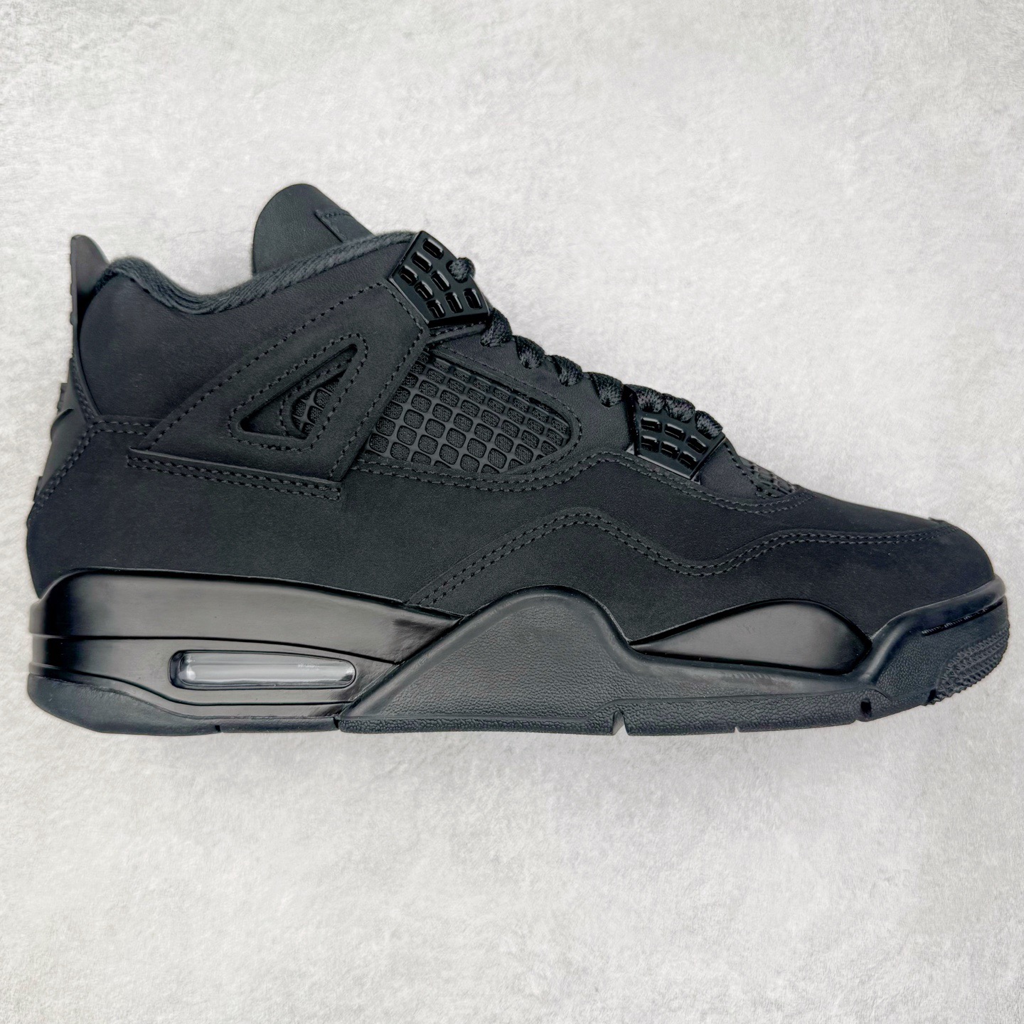 图片[6]-＃KZ神版福利回馈 Air Jordan AJ4 Retro 独家外贸特供尺码含 45.5 49.5 50.5 国内外口碑最好最推荐的产品 市场中端王者 亲自操刀耗时半年巨作 全套原纸板楦头开发 确保原汁原味 完美呈现四代版型 一比一鞋头弧度高度鞋身弧度 此版本只针对中端市场 皮料材质有所更替 其他数据细节工艺流程均保持一致 绝不口嗨 细节品控鞋型随意秒杀市面3XX 4XX 原厂TPU网格鞋带扣 正确内里网布 菱角分明不变形无多余毛边 柔软性质感一致于原鞋 市场唯一原厂鞋扣模具 背面可见隐藏注塑口 原厂织唛标 原厂飞人电绣工艺 尾指中部跳三针 独家绑鞋带手法 印刷中底布 四线拉帮 米色美纹纸贴合固定 进口港宝加持 后跟自然饱满 全鞋荧光划线卡点 追求极致完美 每一双都是工艺品 多重QC质检 超越公司货的品控标准 实实在在的免检产品 尺码：40 40.5 41 42 42.5 43 44 44.5 45 45.5 46 47.5 48.5 49.5 50.5-选品中心