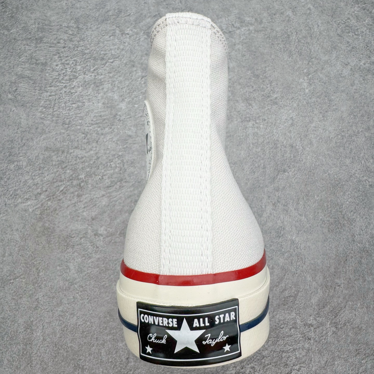 图片[8]-＃越南订单 裸鞋圈专属版本 Converse Chuck All Star 1970S 经典款潮流耐磨帆布鞋 经典永不过时 十年老厂出品 平台正品订单 超稳定的品控清洁度 全套原厂材料配置 原厂硫化工艺 油性扁平尖头 原厂楦头纸板数据 一体化超软蓝底加持 超软EVA鞋垫 后掌灰色缓震胶 脚感一比一还原 耐磨橡胶大底 越南产内外标 原盒黑色吊牌 超高清洁度 随意冲正 如有更好白送 偏大一码 尺码：35 36 36.5 37 37.5 38 39 39.5 40 41 41.5 42 42.5 43 44-选品中心