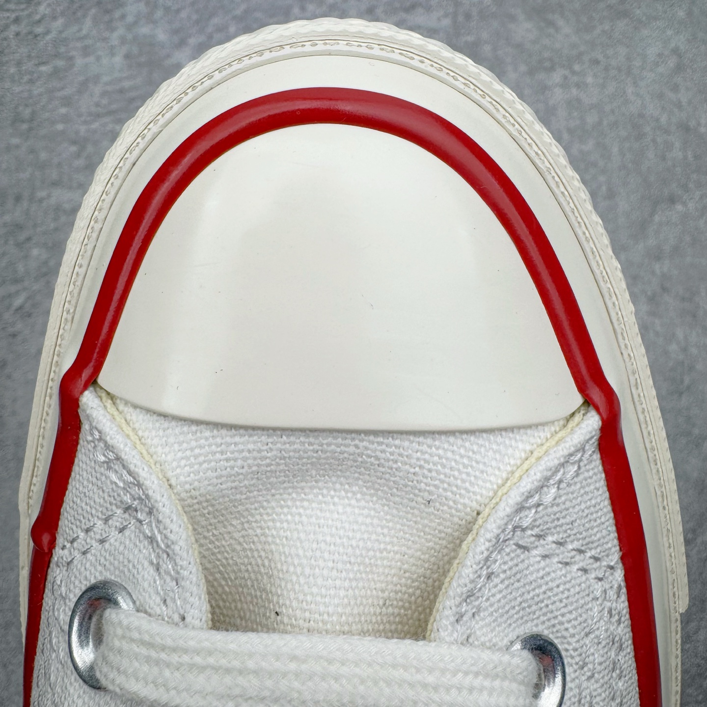 图片[16]-＃越南订单 裸鞋圈专属版本 Converse Chuck All Star 1970S 经典款潮流耐磨帆布鞋 经典永不过时 十年老厂出品 平台正品订单 超稳定的品控清洁度 全套原厂材料配置 原厂硫化工艺 油性扁平尖头 原厂楦头纸板数据 一体化超软蓝底加持 超软EVA鞋垫 后掌灰色缓震胶 脚感一比一还原 耐磨橡胶大底 越南产内外标 原盒黑色吊牌 超高清洁度 随意冲正 如有更好白送 偏大一码 尺码：35 36 36.5 37 37.5 38 39 39.5 40 41 41.5 42 42.5 43 44-选品中心