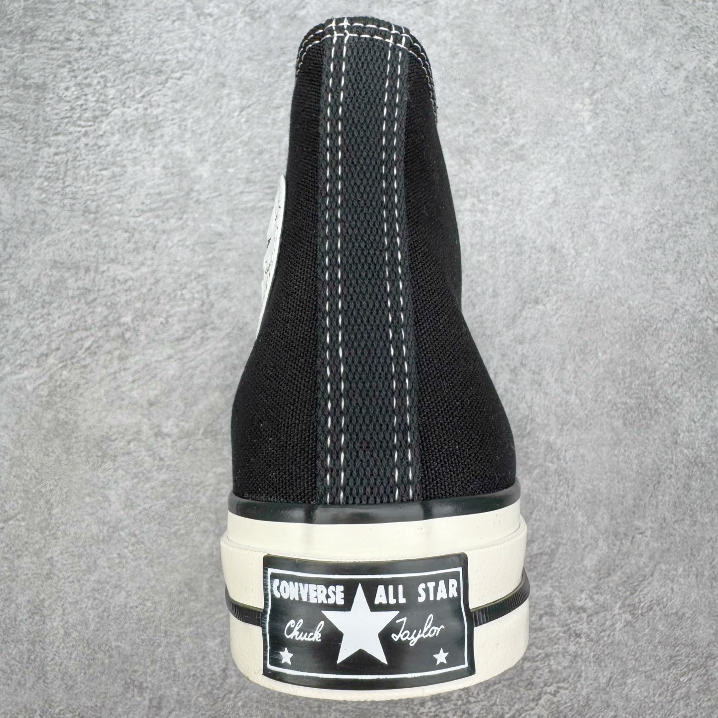 图片[8]-＃越南订单 裸鞋圈专属版本 Converse Chuck All Star 1970S 经典款潮流耐磨帆布鞋 经典永不过时 十年老厂出品 平台正品订单 超稳定的品控清洁度 全套原厂材料配置 原厂硫化工艺 油性扁平尖头 原厂楦头纸板数据 一体化超软蓝底加持 超软EVA鞋垫 后掌灰色缓震胶 脚感一比一还原 耐磨橡胶大底 越南产内外标 原盒黑色吊牌 超高清洁度 随意冲正 如有更好白送 偏大一码 尺码：35 36 36.5 37 37.5 38 39 39.5 40 41 41.5 42 42.5 43 44-选品中心