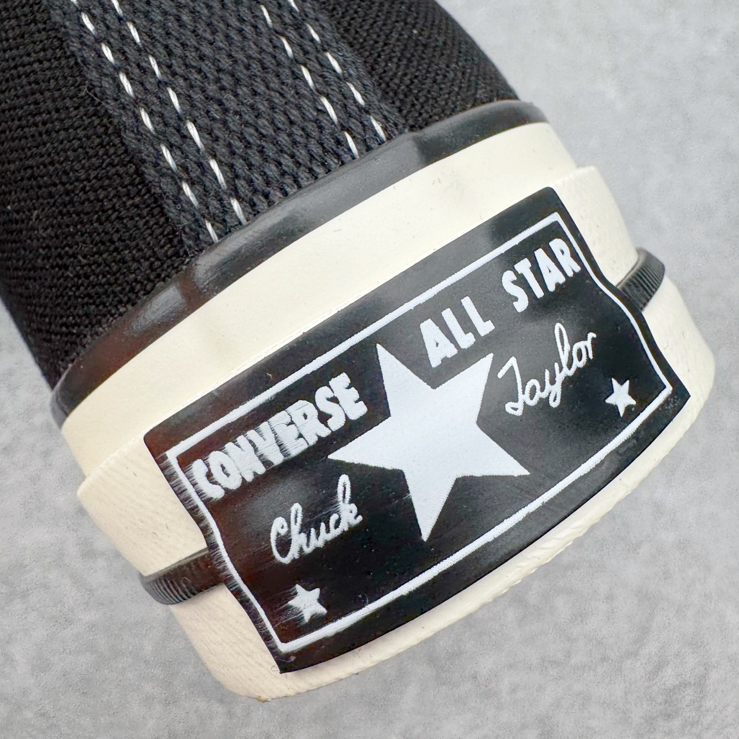 图片[15]-＃越南订单 裸鞋圈专属版本 Converse Chuck All Star 1970S 经典款潮流耐磨帆布鞋 经典永不过时 十年老厂出品 平台正品订单 超稳定的品控清洁度 全套原厂材料配置 原厂硫化工艺 油性扁平尖头 原厂楦头纸板数据 一体化超软蓝底加持 超软EVA鞋垫 后掌灰色缓震胶 脚感一比一还原 耐磨橡胶大底 越南产内外标 原盒黑色吊牌 超高清洁度 随意冲正 如有更好白送 偏大一码 尺码：35 36 36.5 37 37.5 38 39 39.5 40 41 41.5 42 42.5 43 44-选品中心