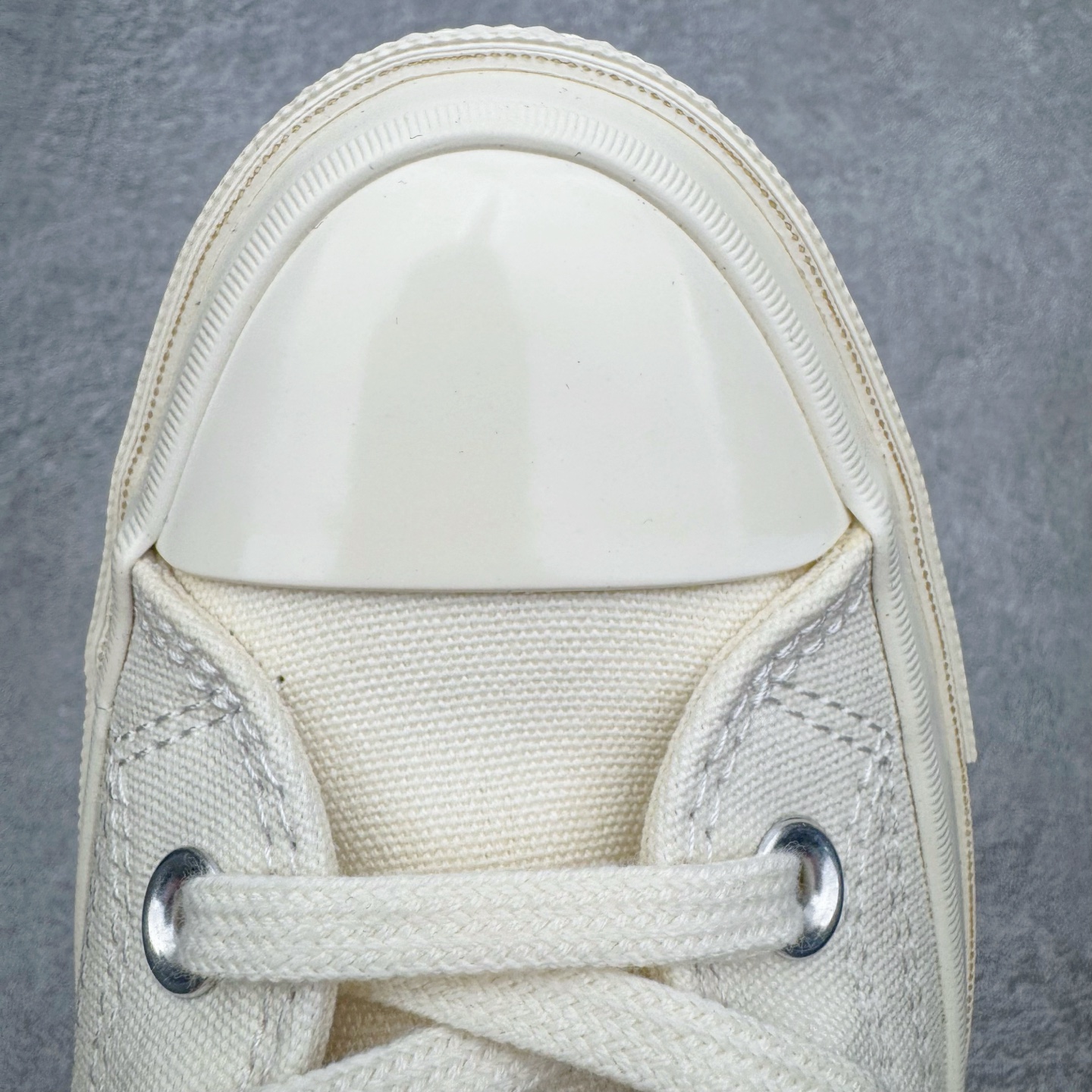 图片[17]-＃越南订单 裸鞋圈专属版本 CDG x Converse Chuck Taylor All Star 1970S 川久保玲爱心联名款经典款潮流耐磨帆布鞋 经典永不过时 十年老厂出品 平台正品订单 超稳定的品控清洁度 全套原厂材料配置 原厂硫化工艺 油性扁平尖头 原厂楦头纸板数据 一体化超软蓝底加持 超软EVA鞋垫 后掌灰色缓震胶 脚感一比一还原 耐磨橡胶大底 越南产内外标 原盒黑色吊牌 超高清洁度 随意冲正 如有更好白送 偏大一码 尺码：35 36 36.5 37 37.5 38 39 39.5 40 41 41.5 42 42.5 43 44-选品中心