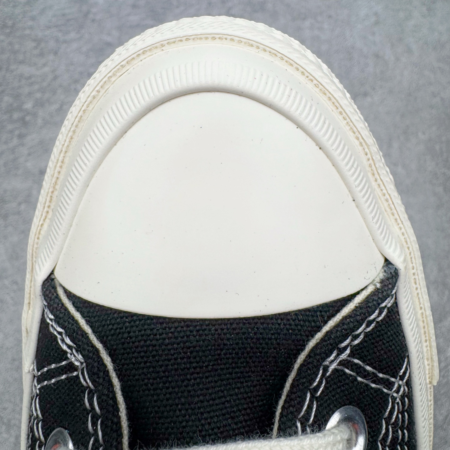 图片[16]-＃越南订单 裸鞋圈专属版本 CDG x Converse Chuck Taylor All Star 1970S 川久保玲爱心联名款经典款潮流耐磨帆布鞋 经典永不过时 十年老厂出品 平台正品订单 超稳定的品控清洁度 全套原厂材料配置 原厂硫化工艺 油性扁平尖头 原厂楦头纸板数据 一体化超软蓝底加持 超软EVA鞋垫 后掌灰色缓震胶 脚感一比一还原 耐磨橡胶大底 越南产内外标 原盒黑色吊牌 超高清洁度 随意冲正 如有更好白送 偏大一码 尺码：35 36 36.5 37 37.5 38 39 39.5 40 41 41.5 42 42.5 43 44-选品中心