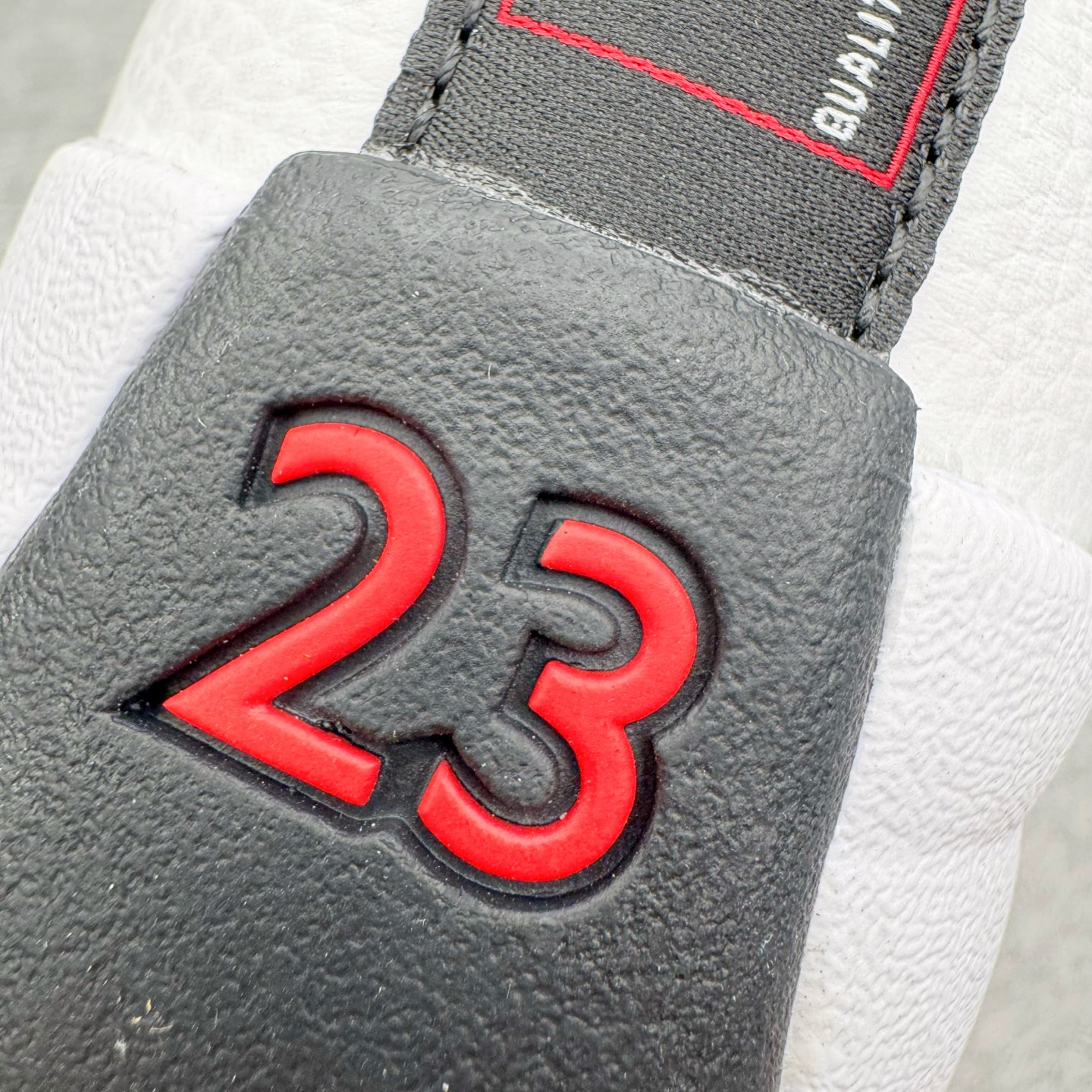 图片[15]-＃PK纯原 Air Jordan AJ12 Retro 复刻黑白金扣 货号：CT8013-117 外贸特供批次 原楦原档案数据开模打造 原汁原味12代鞋型 进口原厂皮料 原厂碳板 原装材料 原厂定制金属扣 原厂电绣 支持与公司货全方位对比 只服务于5%懂鞋的高端客户 发国外可支持各种retail商店充正寄售 尺码：40 40.5 41 42 42.5 43 44 44.5 45 45.5 46 47.5-选品中心