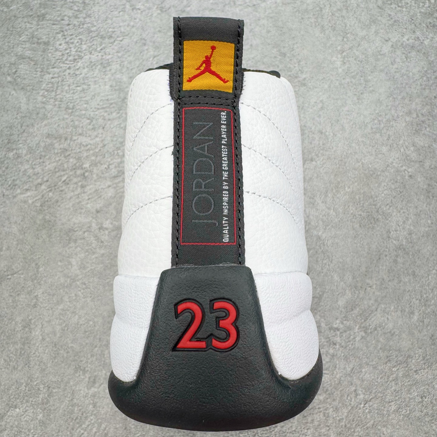 图片[8]-＃PK纯原 Air Jordan AJ12 Retro 复刻黑白金扣 货号：CT8013-117 外贸特供批次 原楦原档案数据开模打造 原汁原味12代鞋型 进口原厂皮料 原厂碳板 原装材料 原厂定制金属扣 原厂电绣 支持与公司货全方位对比 只服务于5%懂鞋的高端客户 发国外可支持各种retail商店充正寄售 尺码：40 40.5 41 42 42.5 43 44 44.5 45 45.5 46 47.5-选品中心