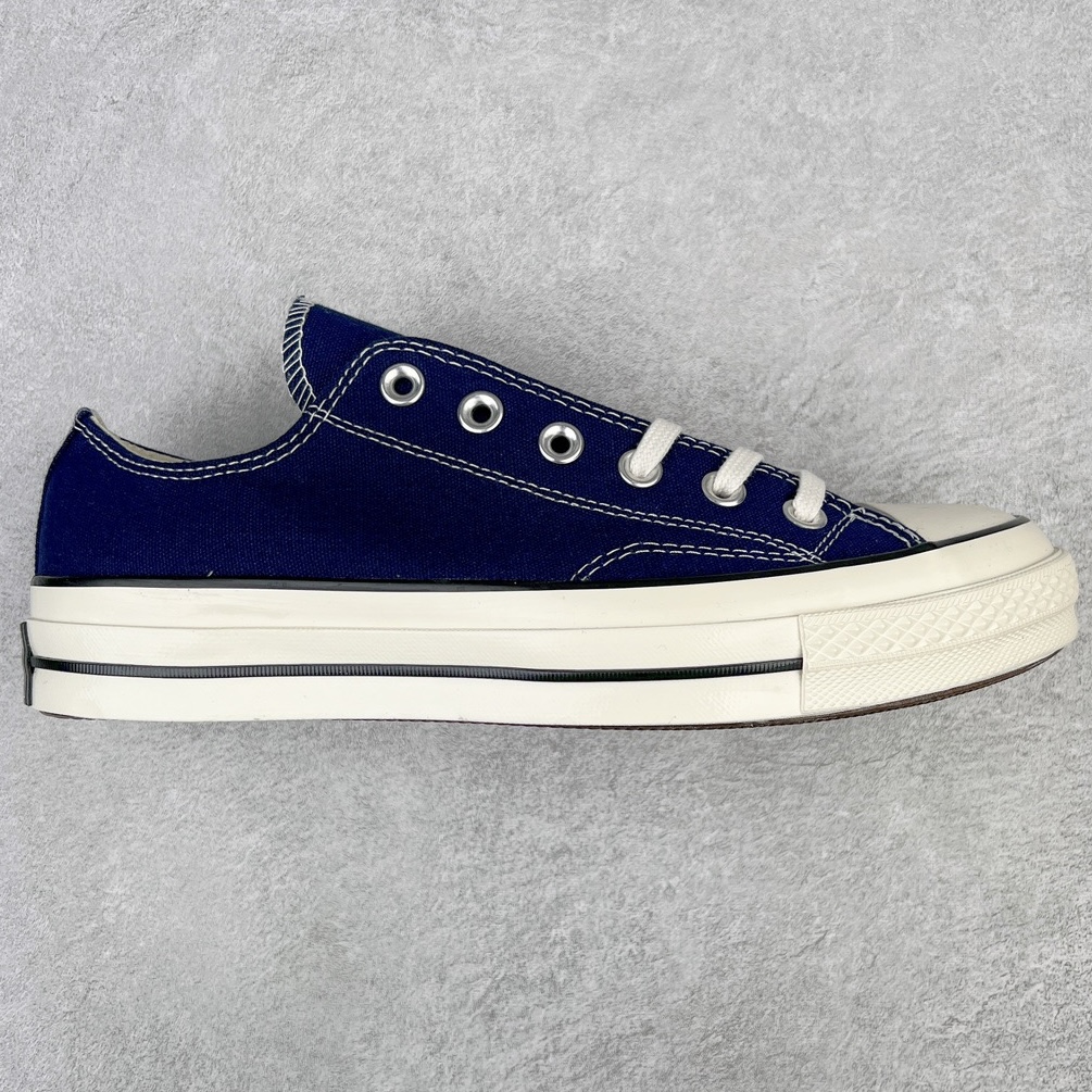 图片[10]-＃越南订单 裸鞋圈专属版本 Converse Chuck All Star 1970S 经典款潮流耐磨帆布鞋 经典永不过时 十年老厂出品 平台正品订单 超稳定的品控清洁度 全套原厂材料配置 原厂硫化工艺 油性扁平尖头 原厂楦头纸板数据 一体化超软蓝底加持 超软EVA鞋垫 后掌灰色缓震胶 脚感一比一还原 耐磨橡胶大底 越南产内外标 原盒黑色吊牌 超高清洁度 随意冲正 如有更好白送 偏大一码 尺码：35 36 36.5 37 37.5 38 39 39.5 40 41 41.5 42 42.5 43 44 CDG-选品中心