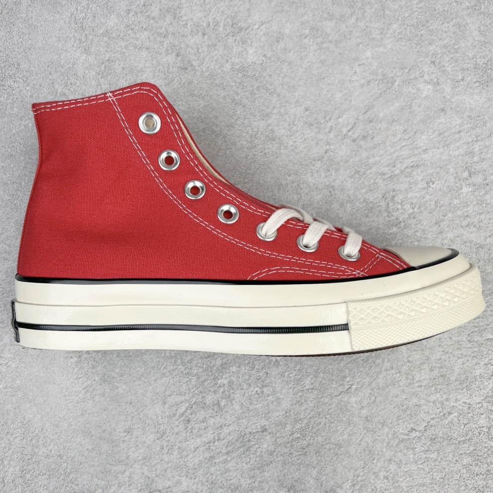＃越南订单 裸鞋圈专属版本 Converse Chuck All Star 1970S 经典款潮流耐磨帆布鞋 经典永不过时 十年老厂出品 平台正品订单 超稳定的品控清洁度 全套原厂材料配置 原厂硫化工艺 油性扁平尖头 原厂楦头纸板数据 一体化超软蓝底加持 超软EVA鞋垫 后掌灰色缓震胶 脚感一比一还原 耐磨橡胶大底 越南产内外标 原盒黑色吊牌 超高清洁度 随意冲正 如有更好白送 偏大一码 尺码：35 36 36.5 37 37.5 38 39 39.5 40 41 41.5 42 42.5 43 44-选品中心