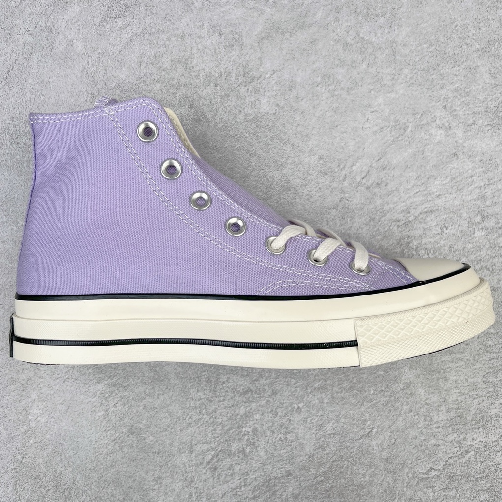 ＃越南订单 裸鞋圈专属版本 Converse Chuck All Star 1970S 经典款潮流耐磨帆布鞋 经典永不过时 十年老厂出品 平台正品订单 超稳定的品控清洁度 全套原厂材料配置 原厂硫化工艺 油性扁平尖头 原厂楦头纸板数据 一体化超软蓝底加持 超软EVA鞋垫 后掌灰色缓震胶 脚感一比一还原 耐磨橡胶大底 越南产内外标 原盒黑色吊牌 超高清洁度 随意冲正 如有更好白送 偏大一码 尺码：35 36 36.5 37 37.5 38 39 39.5 40 41 41.5 42 42.5 43 44-选品中心