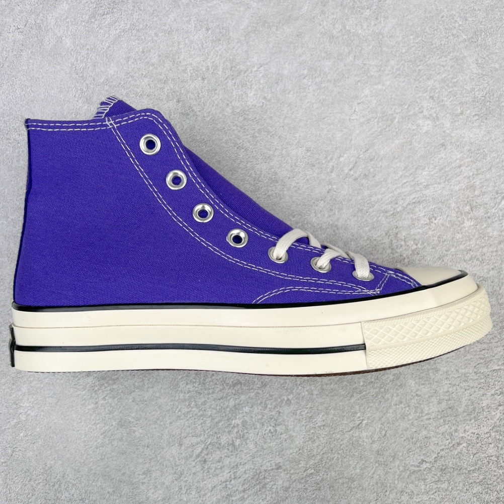 ＃越南订单 裸鞋圈专属版本 Converse Chuck All Star 1970S 经典款潮流耐磨帆布鞋 经典永不过时 十年老厂出品 平台正品订单 超稳定的品控清洁度 全套原厂材料配置 原厂硫化工艺 油性扁平尖头 原厂楦头纸板数据 一体化超软蓝底加持 超软EVA鞋垫 后掌灰色缓震胶 脚感一比一还原 耐磨橡胶大底 越南产内外标 原盒黑色吊牌 超高清洁度 随意冲正 如有更好白送 偏大一码 尺码：35 36 36.5 37 37.5 38 39 39.5 40 41 41.5 42 42.5 43 44-选品中心
