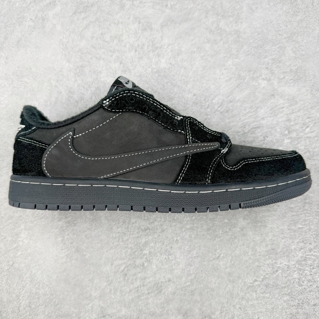 图片[3]-＃PK纯原 Travis Scott x Air Jordan AJ1 Low OG SP TS联名倒钩低帮 圈内最强倒钩系列 高端零售特供批次 产品品控稳定性领先行业 各方面均可对飙L版 良心定价不杀猪 SZ原厂全套原楦原纸板冲刀磨具开发 原厂皮料加持 原厂港宝加持定型后跟R度完美 同源原厂电绣 鬼脸飞翼针数密度立体效果一致 百分百一致原鞋 原厂拉帮工艺 针距密度一致 后跟弧度收口自然不对折 极致一眼正品既视感 进口玻璃冲刀皮料裁剪零毛边 全鞋电脑针车工艺 品控清洁度最高QC检验标准 免检产品 原厂订购鞋盒、鞋标、防尘纸、鞋撑、鞋带 追求极致的原厂味道 尺码：36 36.5 37.5 38 38.5 39 40 40.5 41 42 42.5 43 44 44.5 45 46 47.5-选品中心