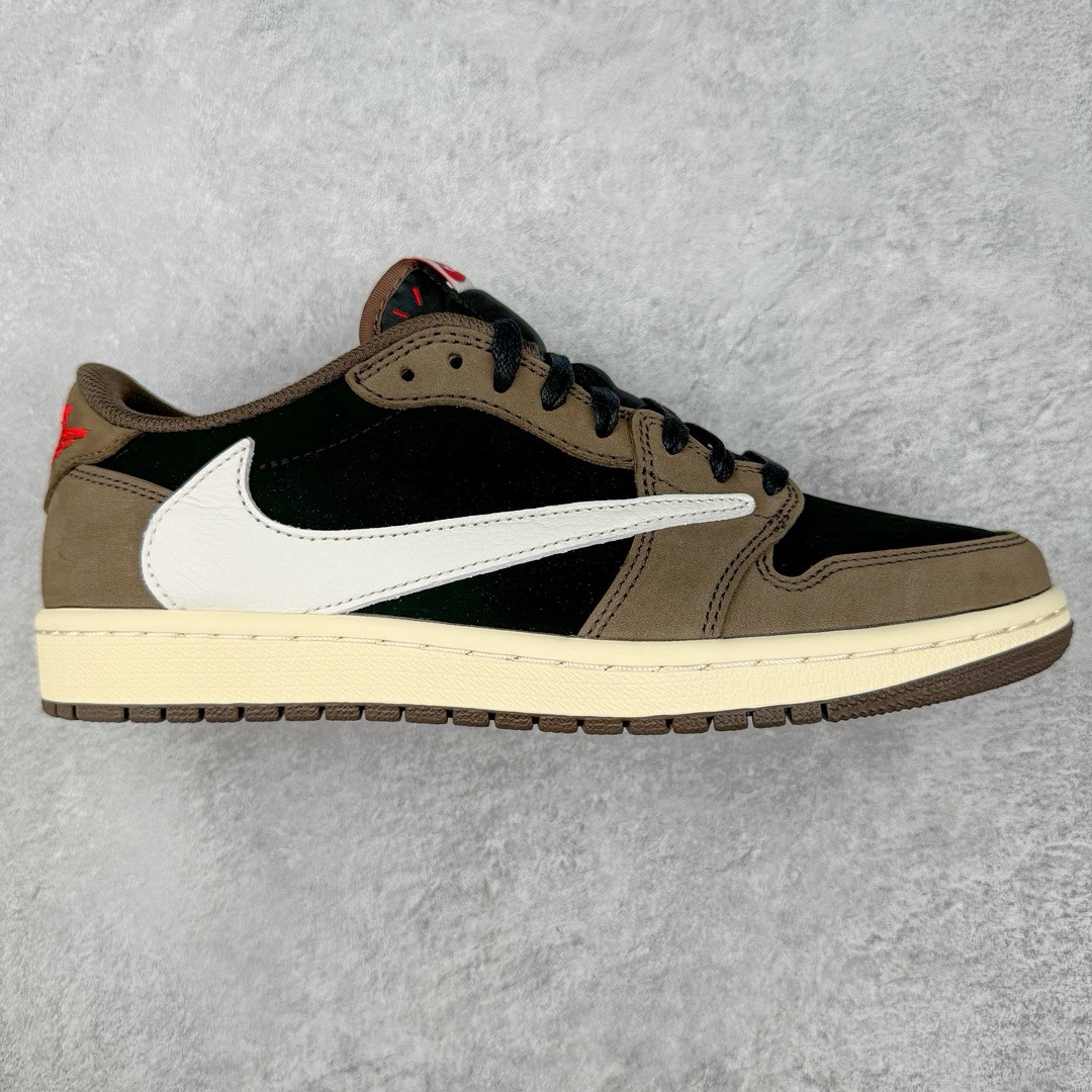图片[6]-＃PK纯原 Travis Scott x Air Jordan AJ1 Low OG SP TS联名倒钩低帮 圈内最强倒钩系列 高端零售特供批次 产品品控稳定性领先行业 各方面均可对飙L版 良心定价不杀猪 SZ原厂全套原楦原纸板冲刀磨具开发 原厂皮料加持 原厂港宝加持定型后跟R度完美 同源原厂电绣 鬼脸飞翼针数密度立体效果一致 百分百一致原鞋 原厂拉帮工艺 针距密度一致 后跟弧度收口自然不对折 极致一眼正品既视感 进口玻璃冲刀皮料裁剪零毛边 全鞋电脑针车工艺 品控清洁度最高QC检验标准 免检产品 原厂订购鞋盒、鞋标、防尘纸、鞋撑、鞋带 追求极致的原厂味道 尺码：36 36.5 37.5 38 38.5 39 40 40.5 41 42 42.5 43 44 44.5 45 46 47.5-选品中心