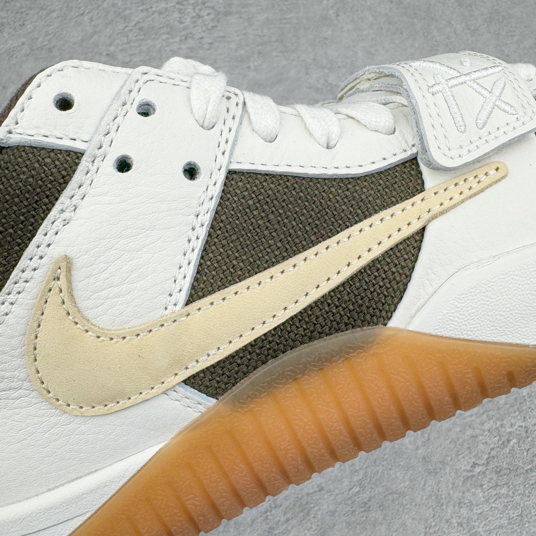 图片[16]-＃PK纯原 Travis Scott x Jordan AJ Cut The Check TS倒钩联名魔术贴篮球鞋 军绿白 FZ8117-100 注意默认配原盒盒子配套布袋不用加钱 退货丢失扣30元 原厂全套原楦原纸板冲刀磨具开发 原厂皮料加持 原厂港宝加持定型后跟R度完美 同源原厂电绣 鬼脸飞翼针数密度立体效果一致 百分百一致原鞋 原厂拉帮工艺 针距密度一致 后跟弧度收口自然不对折 极致一眼正品既视感 进口玻璃冲刀皮料裁剪零毛边 全鞋电脑针车工艺 品控清洁度最高QC检验标准 免检产品 原厂订购鞋盒、布袋、鞋标、防尘纸、鞋撑、鞋带 追求极致的原厂味道 配色方面采用白色为基础 搭配棕色框架呈现 完美还原了初代倒钩的配色设计 细节方面 标志性的反钩Swoosh采用米色点缀 鞋面还带有特殊的魔术贴细节 此外在鞋舌、后跟部分均带有Cactus Jack厂牌Logo 彰显鞋款特殊身份 尺码：36 36.5 37.5 38 38.5 39 40 40.5 41 42 42.5 43 44 44.5 45 46 47.5-选品中心