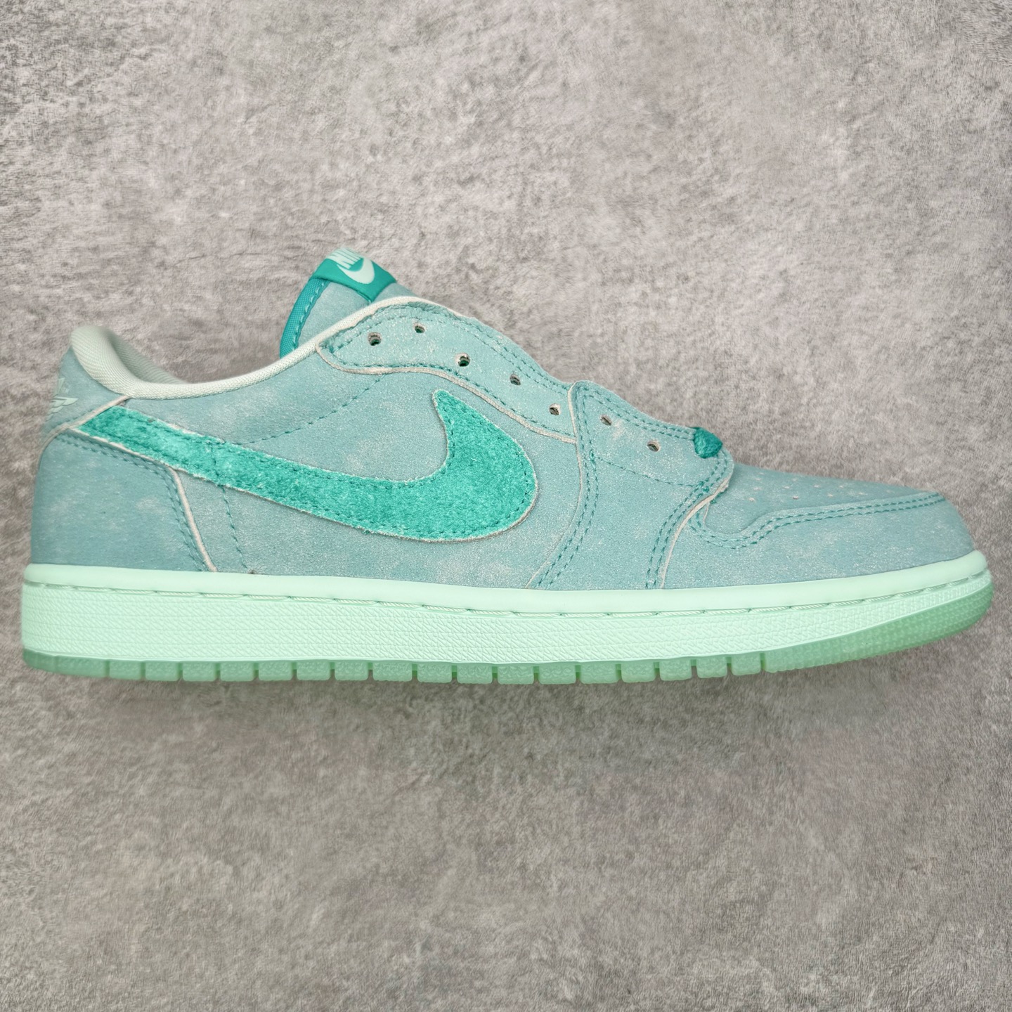 ＃KZ神版 Air Jordan AJ1 Low OG 低帮 水洗蓝绿 HQ8111-300 外贸特供批