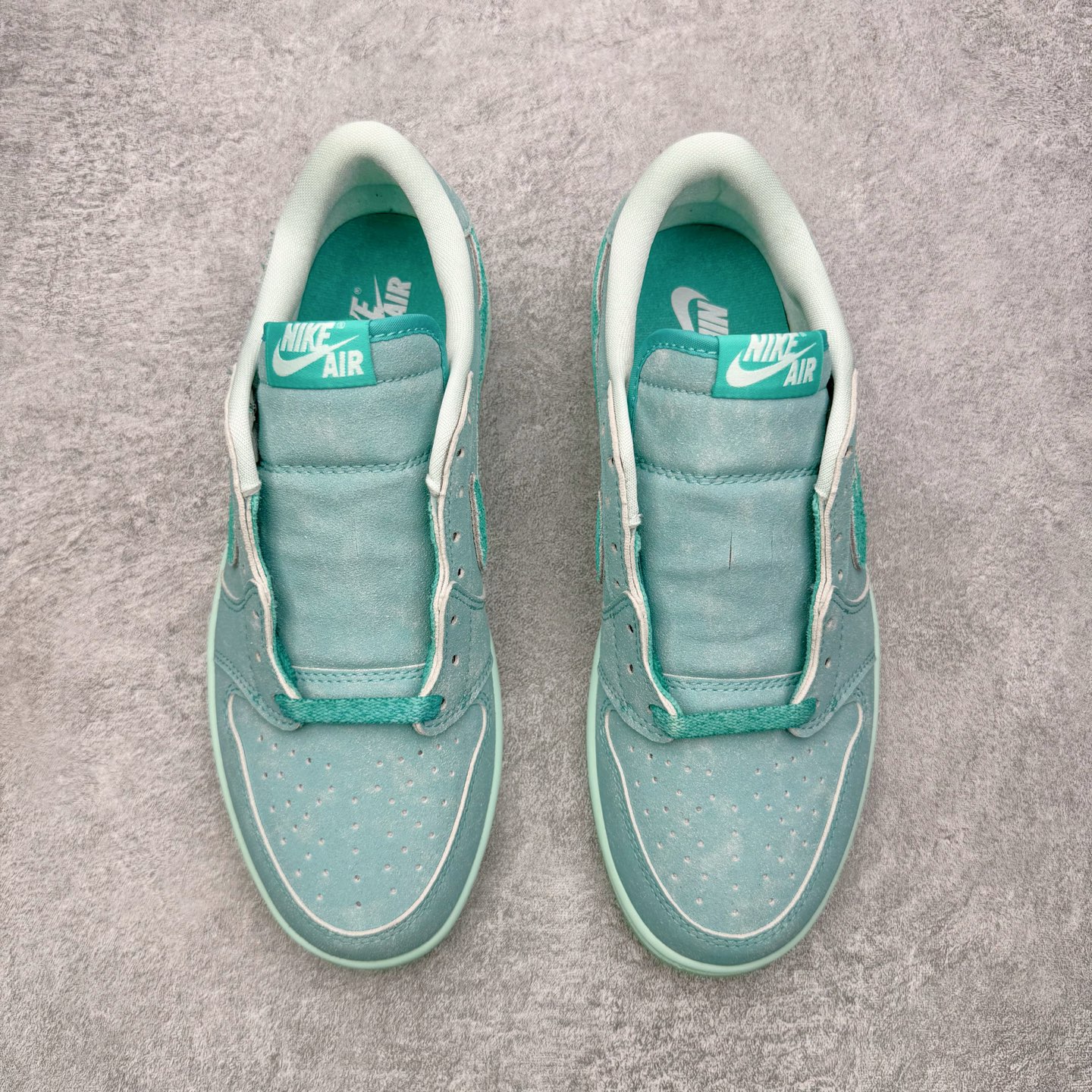 ＃KZ神版 Air Jordan AJ1 Low OG 低帮 水洗蓝绿 HQ8111-300 外贸特供批