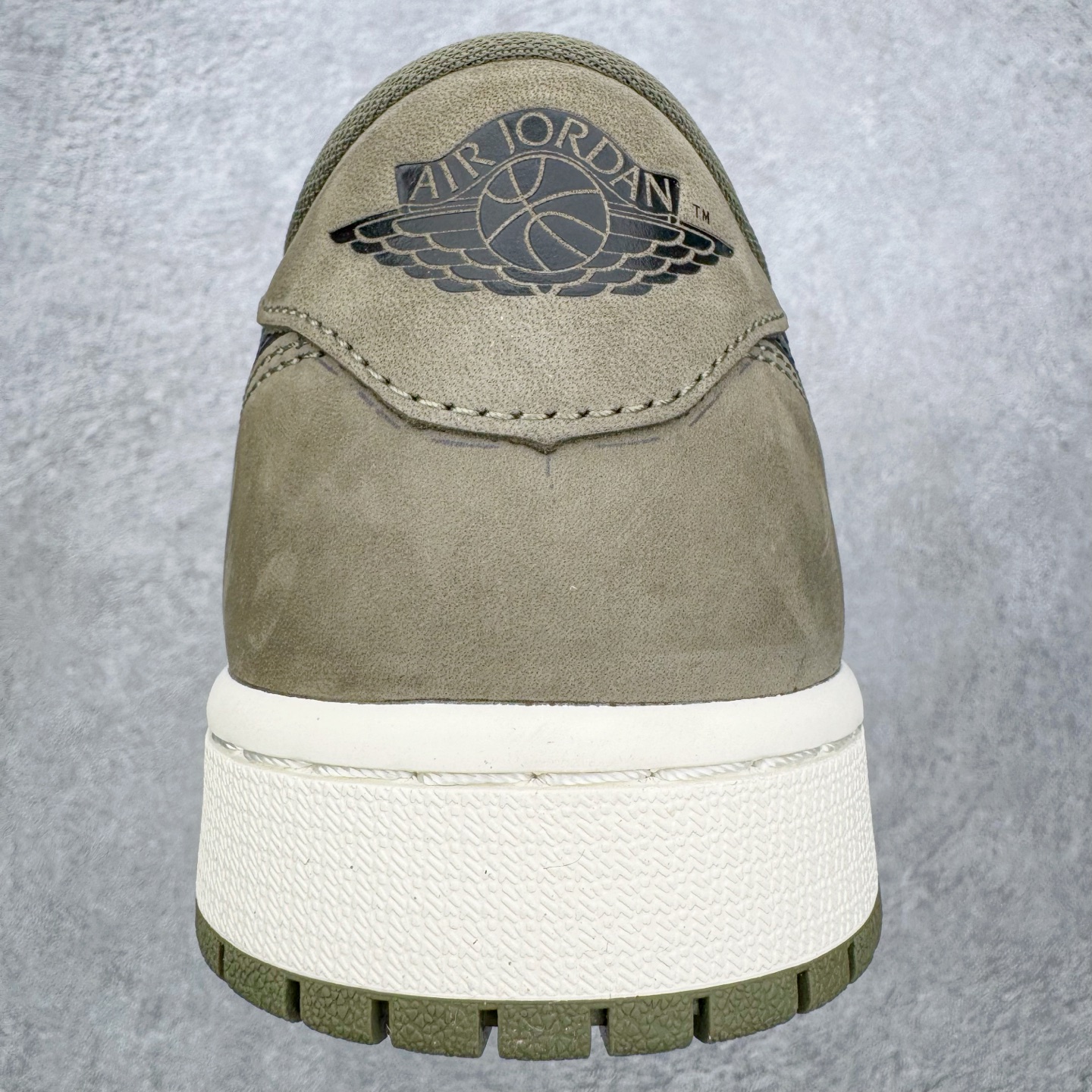 ＃KZ神版 Air Jordan AJ1 Low OG 低帮 橄榄绿 HQ6998-200 外贸特供批次