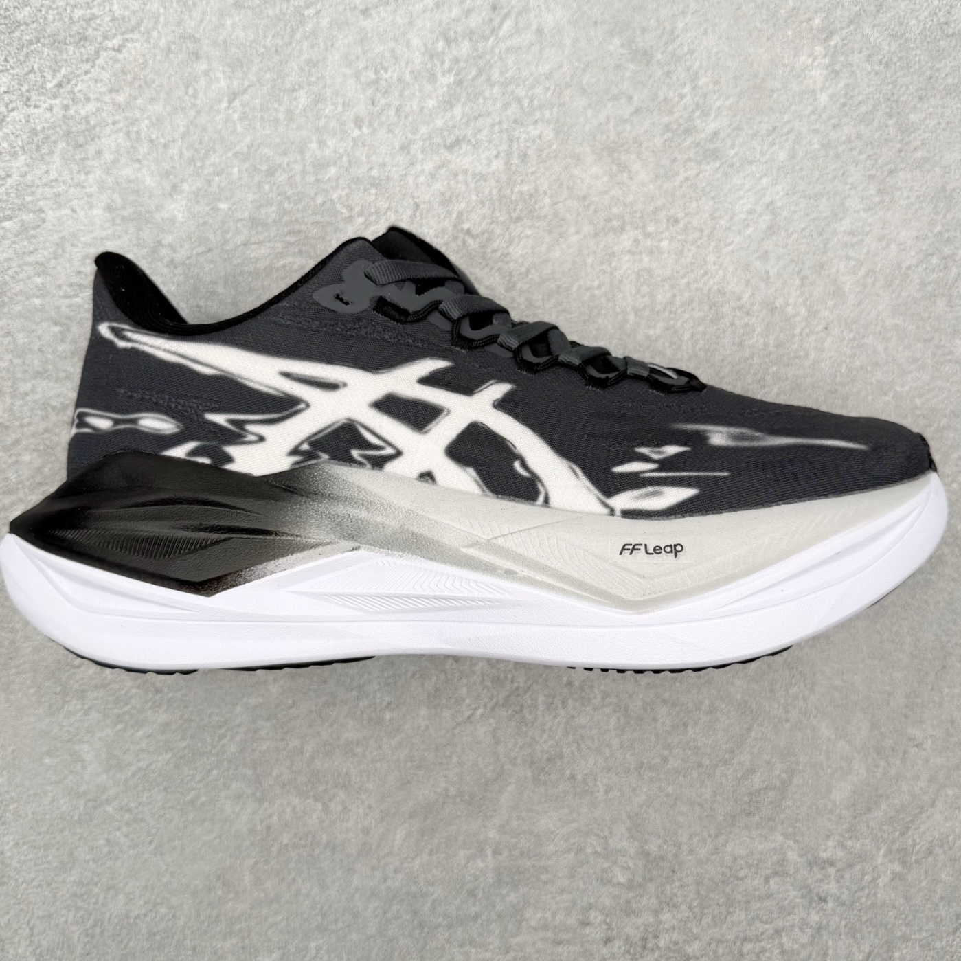 ASICS SUPERBLAST 3 舒适贴合回弹透气减震支撑跑步鞋 男女同款 Superblast 3