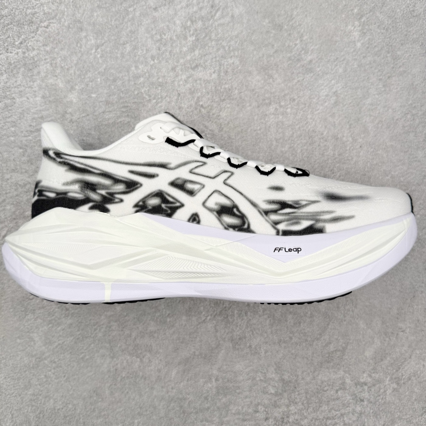 ASICS SUPERBLAST 3 舒适贴合回弹透气减震支撑跑步鞋 男女同款 Superblast 3