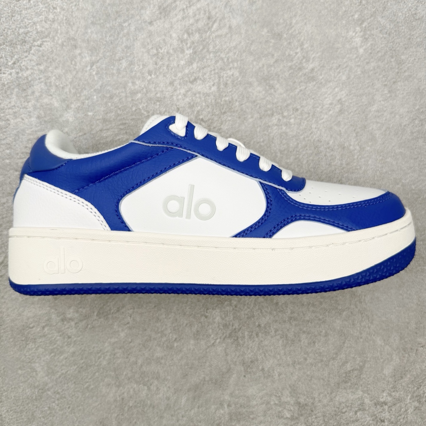 Alo yoga 易梦玲 Jisoo智秀 等多位明星同款上脚 主打各大平台外贸主推大厂采购原材料多处细节