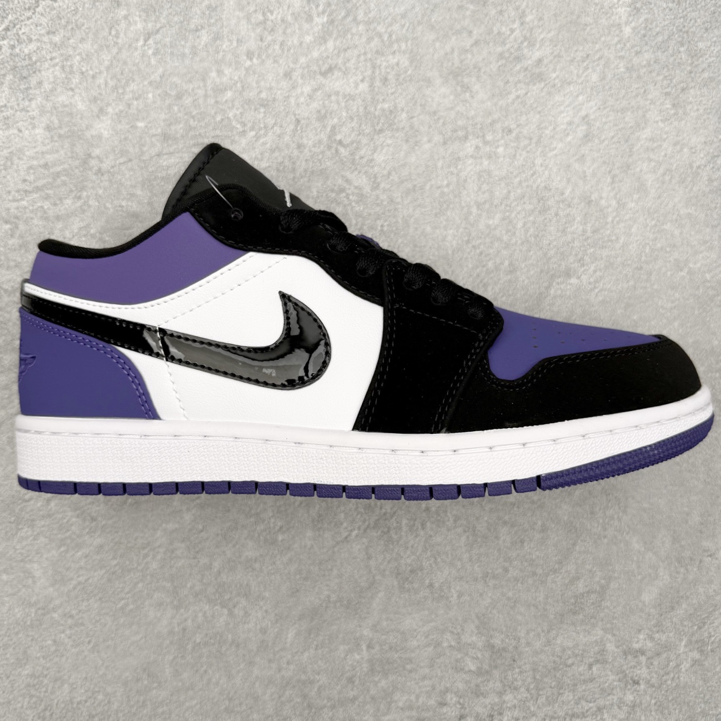 ＃MG版 Air Jordan AJ1 Low 低帮系列 超性价比单品 平台直播间特供 百分百全新货品 零氧化发霉 给足利润空间操作 超乎所想的高性价比 原装楦头纸板开发 完美鞋型 超高清洁度 鞋型不臃肿别扭 原厂内置全掌气垫 A模大底 鞋舌AJ原厂专用牛津布 AJ专用反口珍珠布 原厂无杂质高弹内里海棉 特殊封边弹力鞋带 原鞋开模 拒绝公底 购置公司同步原材料 都有细节原汁原味 忠于原版 尺码：36 36.5 37.5 38 38.5 39 40 40.5 41 42 42.5 43 44 44.5 45 46-选品中心