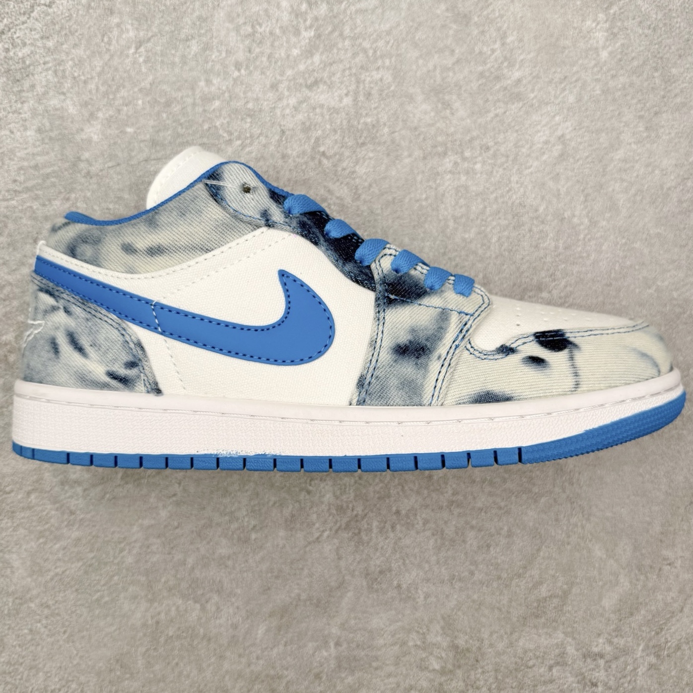 图片[10]-＃MG版 Air Jordan AJ1 Low 低帮系列 超性价比单品 平台直播间特供 百分百全新货品 零氧化发霉 给足利润空间操作 超乎所想的高性价比 原装楦头纸板开发 完美鞋型 超高清洁度 鞋型不臃肿别扭 原厂内置全掌气垫 A模大底 鞋舌AJ原厂专用牛津布 AJ专用反口珍珠布 原厂无杂质高弹内里海棉 特殊封边弹力鞋带 原鞋开模 拒绝公底 购置公司同步原材料 都有细节原汁原味 忠于原版 尺码：36 36.5 37.5 38 38.5 39 40 40.5 41 42 42.5 43 44 44.5 45 46-选品中心