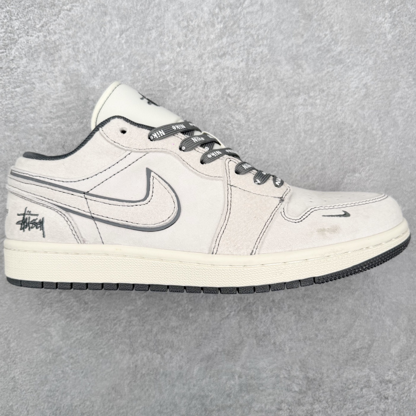 ＃福利特价‼️Air Jordan AJ1 Low 低帮联名定制配色 原厂内置气垫魔块 A模大底 头层小