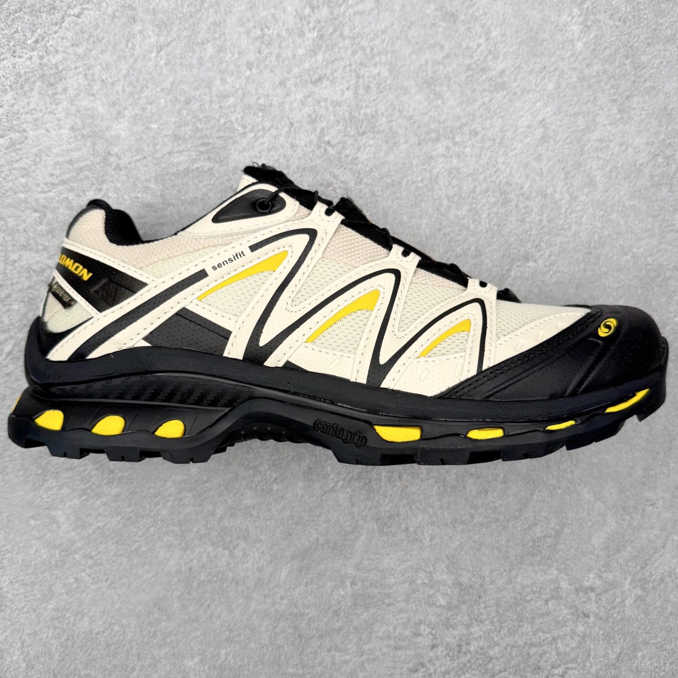 图片[4]-＃PK4.0 Salomon XT-QUEST ADV 萨洛蒙潮流越野机能户外功能鞋 基于市场现有版本全新升级调整改良 现阶段市场最强产物 全新主色陆续出货 大底描漆工整零瑕疵 鞋头定型弧度完美 纯原外贸平台特供订单 耗时半年巨作 全套原纸板楦头开发 原厂特供网布配套加持 确保原汁原味 完美呈现版型 原档数据独家私模五层组合大底 男女鞋同步官方开发至46.5 原装Ortholite轻量化鞋垫 中底布带钢印编号 原厂TPU锁扣 进口港宝加持 后跟自然饱满 还原公司包裹性 基于 SALOMON 初代 XT 鞋身造型并搭载 4D ADVANCED CHASSIS™ 大底打造而成 为这款 XT-QUEST 带来了多项足部控制与保护等功能性 如在运动过程中控制左右晃动的过程而提高稳定性、改善长途越野过程中足中到足尖的过渡、提高感知岩石的精确度以抵抗尖锐物体对脚底的伤害以及采用动态缓冲来增强穿着舒适感 从而减轻疲劳感 使XT-QUEST 成为一双舒适且安全的户外之履 尺码：36 36.5 37.5 38 38.5 39 40 40.5 41 42 42.5 43 44 44.5 45-选品中心