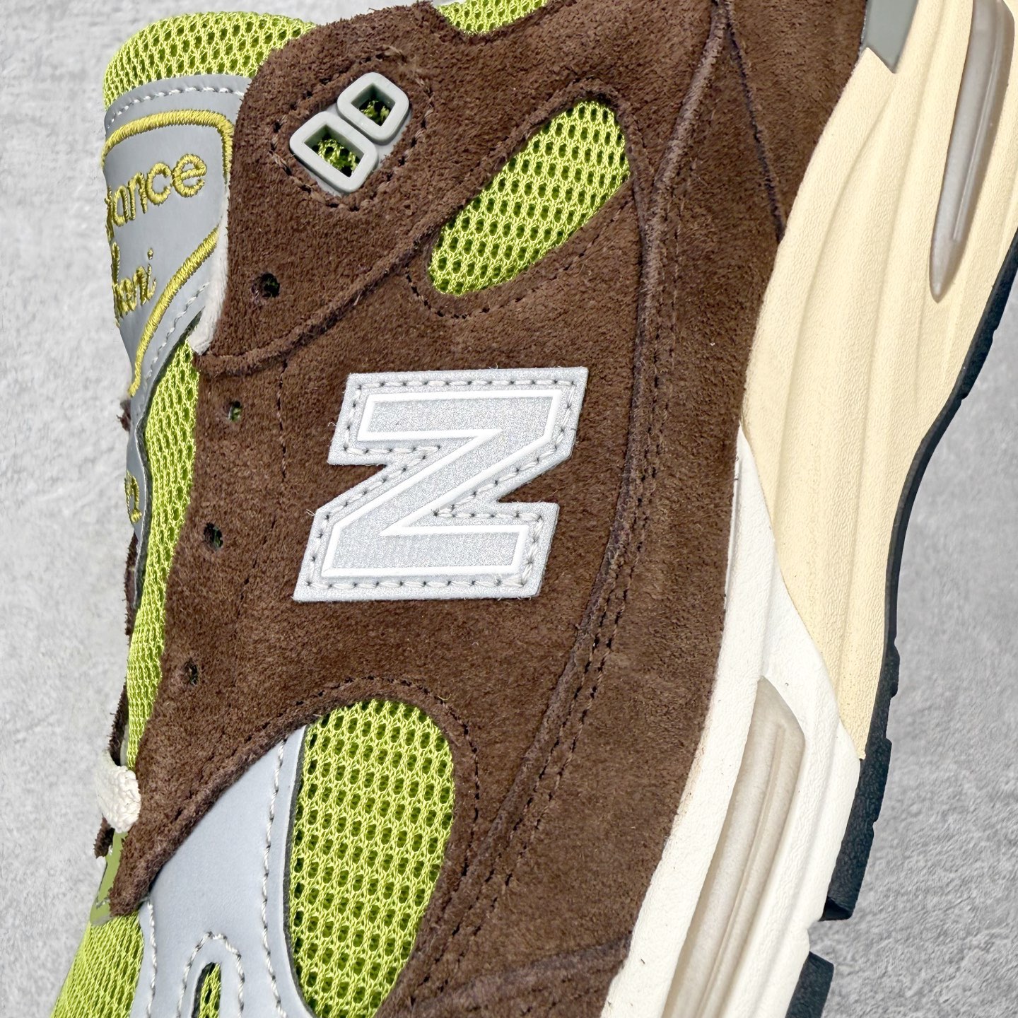 ＃总裁 KITH x Daniëlle Cathari × New Balance NB991 V2 R