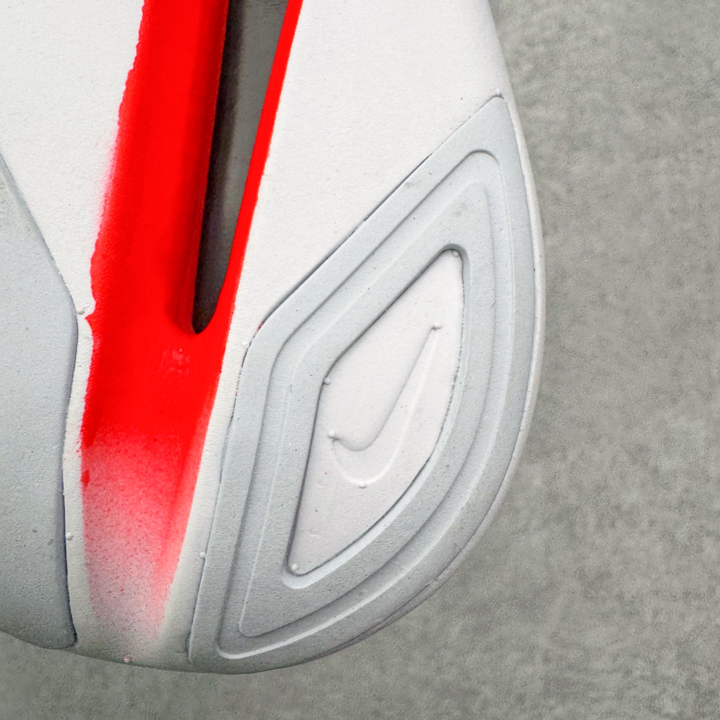 图片[17]-＃QD纯原 Jakob A. Ingebrigtsen x NK Zoom VaporFly Next 4% 舒适百搭透气回弹低帮短跑马拉松跑步鞋 HF6414-001 泰光Zp特供批次 市面唯一支持实战的跑鞋 原档案数据原厂网纱 正确高频花纹 前后掌内置Zoom Air气垫 原装MD大底 脚感完美还原 原盒原配 QC检验、钢印 俱全 原底科技 同步原版 脚感堪比Boost 采用精致醒目设计，精准诠释雅各布·因格布里格森的风格，聚焦他的核心信念：家庭与夺冠。该鞋款在前代鞋款的基础上减轻重量，但不影响性能表现。碳纤维 Flyplate 结合出众回弹的ZoomX泡绵中底，缔造比赛日佳选，令你快意难挡，疾速冲刺。这款公路竞速跑步鞋具备匠心品质，无论是日常畅跑还是马拉松，皆可轻松驾驭，是雅各布的信赖之选。尺码：36 36.5 37.5 38 38.5 39 40 40.5 41 42 42.5 43 44 44.5 45-选品中心