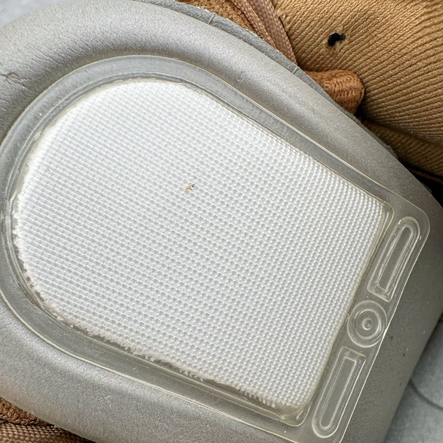 图片[10]-＃SS史诗 NK SB Dunk Low 潮流时尚舒适防滑耐磨低帮板鞋 全网最全Dunk系列配色 实力大厂出品 新配色陆续开发 利润个位数只为口碑 超强性价比 全套原纸板楦头开发 确保原汁原味 完美呈现DUNK版型 一比一鞋头弧度高度鞋身弧度 此版本只针对中端市场 皮料材质有所更替 其他数据细节工艺流程均保持一致 绝不口嗨 细节品控鞋型随意对比 独家私模官方第六代原厂航空铝磨具打磨大底 鞋头坡度极致还原 无解鞋型 原盒原配 圈内天花板工艺 原厂玻璃冲刀 超高清洁度 全鞋零毛边皮料切割 原厂中底布点胶 中底布拉帮走线遵循公司 尺码：36 36.5 37.5 38 38.5 39 40 40.5 41 42 42.5 43 44 44.5 45 46-选品中心